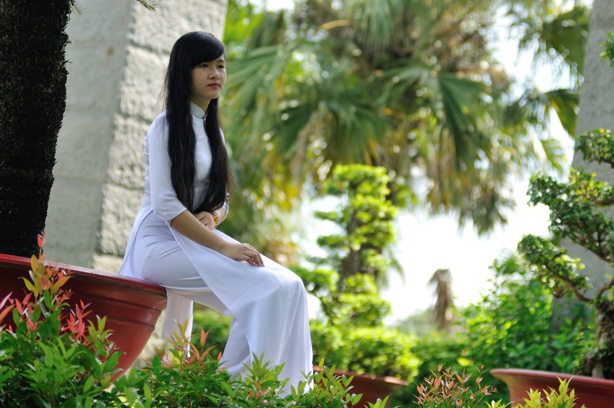 Duyên dáng áo dài trắng nữ sinh [TSHUUE]