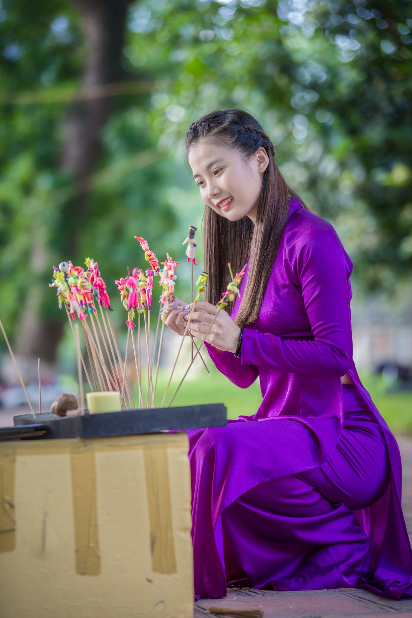 Thanh nhã áo dài tím [YMNA5F]