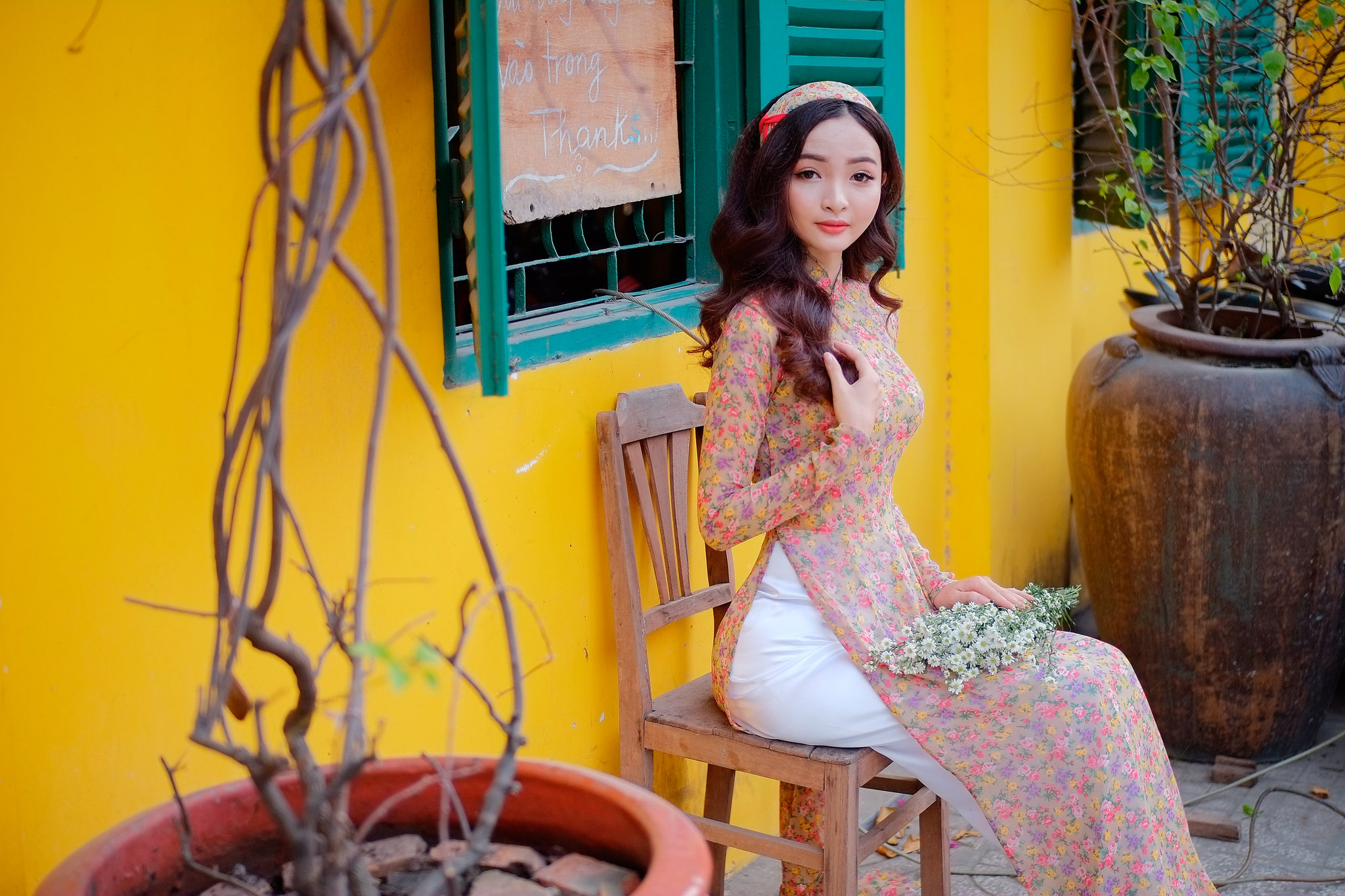 Girl xinh áo dài họa tiết nữ tính [QOXQXO]