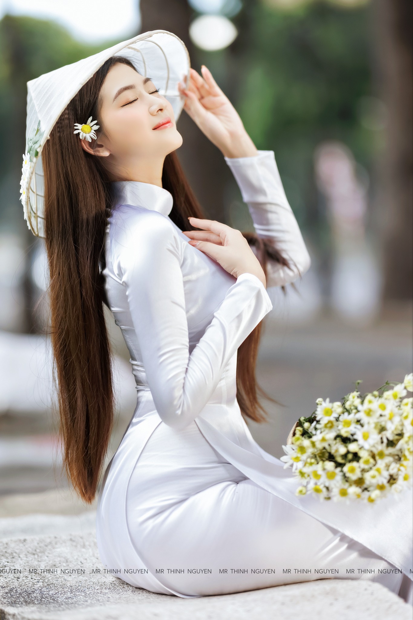 Áo dài trắng nét đẹp áo dài nón lá duyên thầm [4YXYFM]