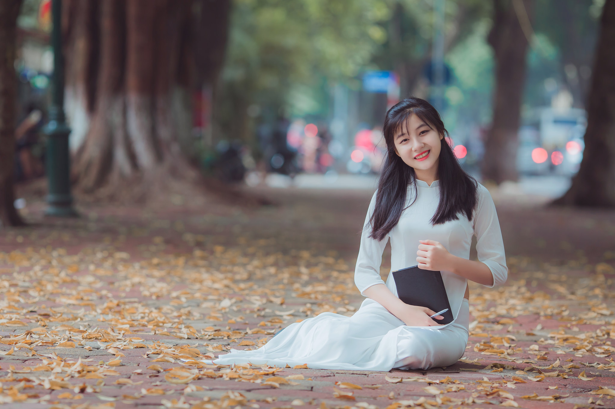 Tinh tế áo dài trắng nữ sinh [EI2YIU]