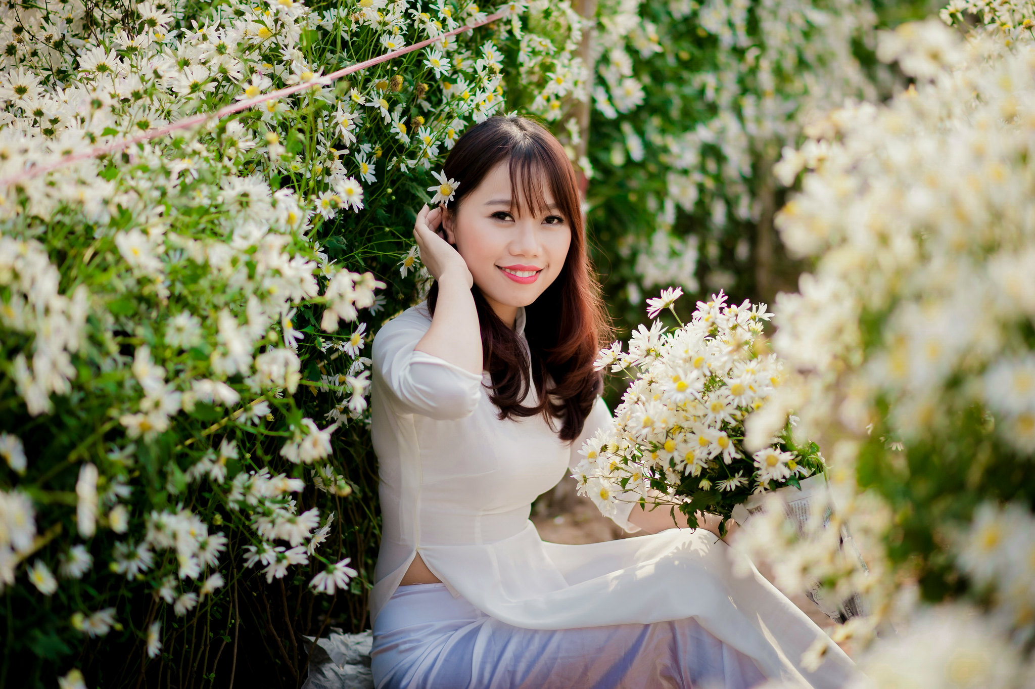 Truyền thống áo dài trắng rạng rỡ [AGQGSR]