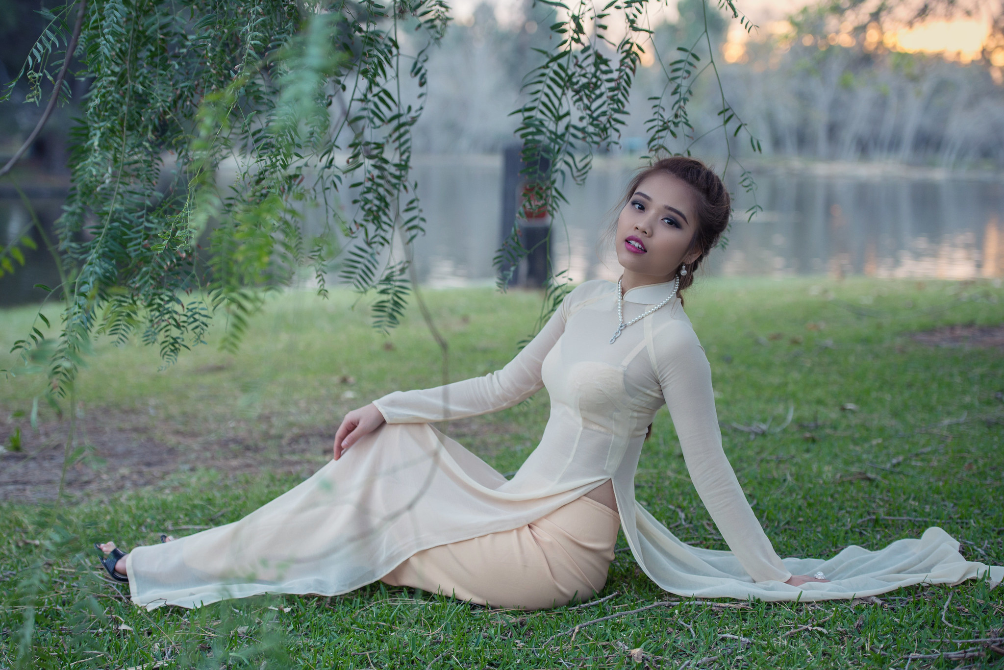 Rạng rỡ áo dài trắng [9FI0EW]