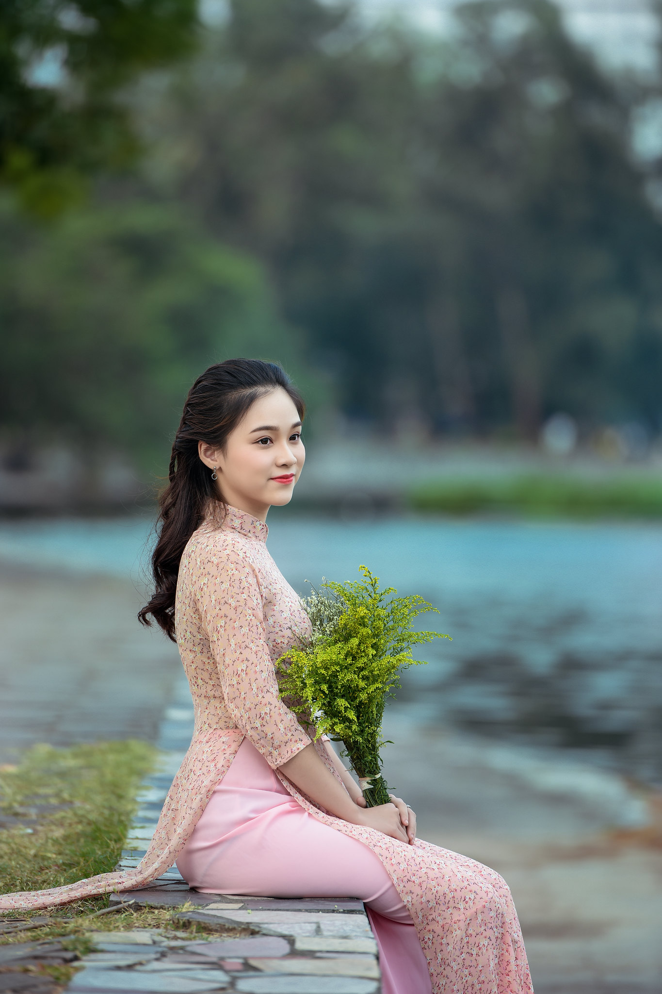 Áo dài trắng hiện đại hoa [JOMEIN]