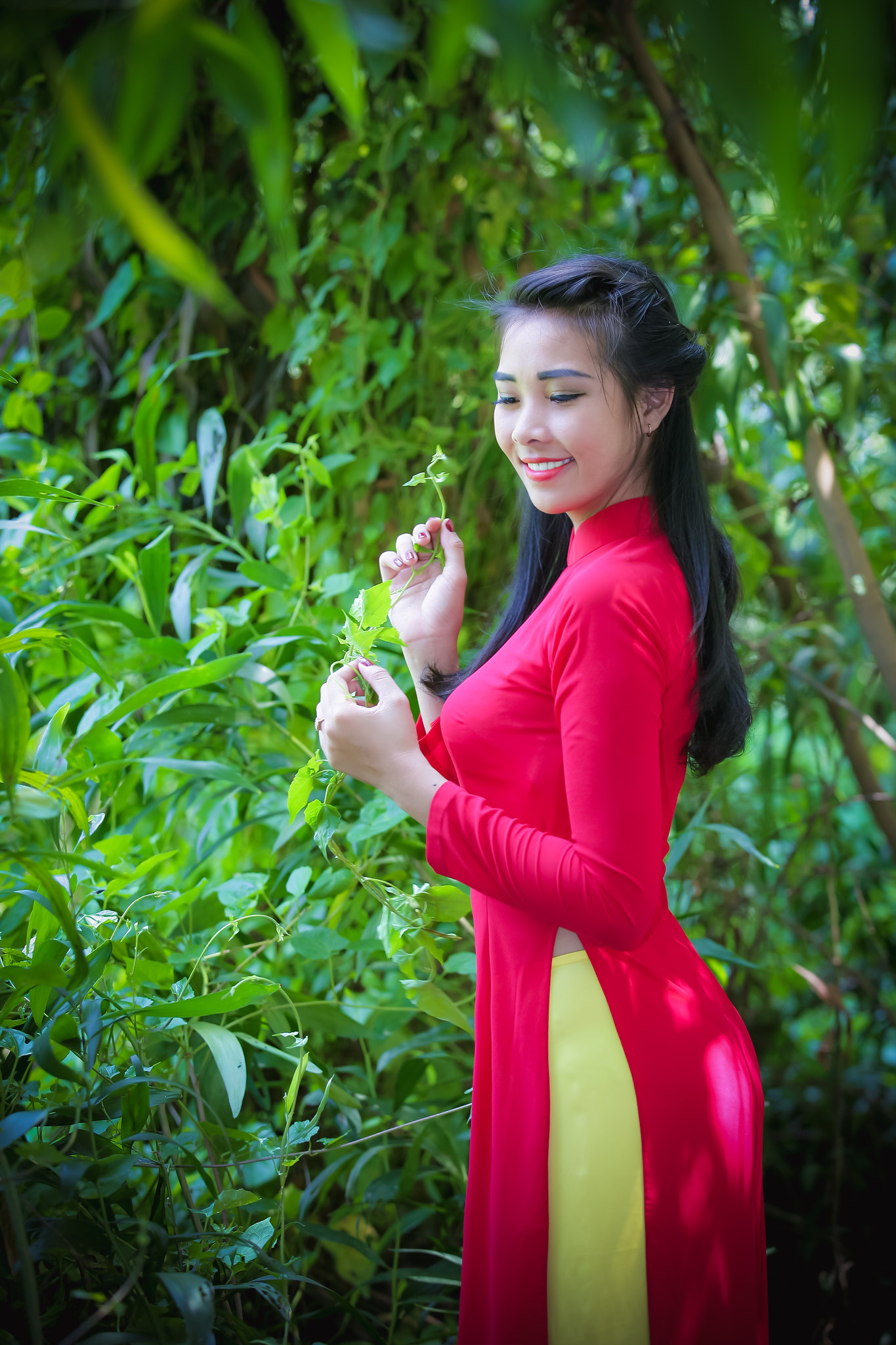 Áo dài đỏ tà áo dài cổ điển [X1SMFP]
