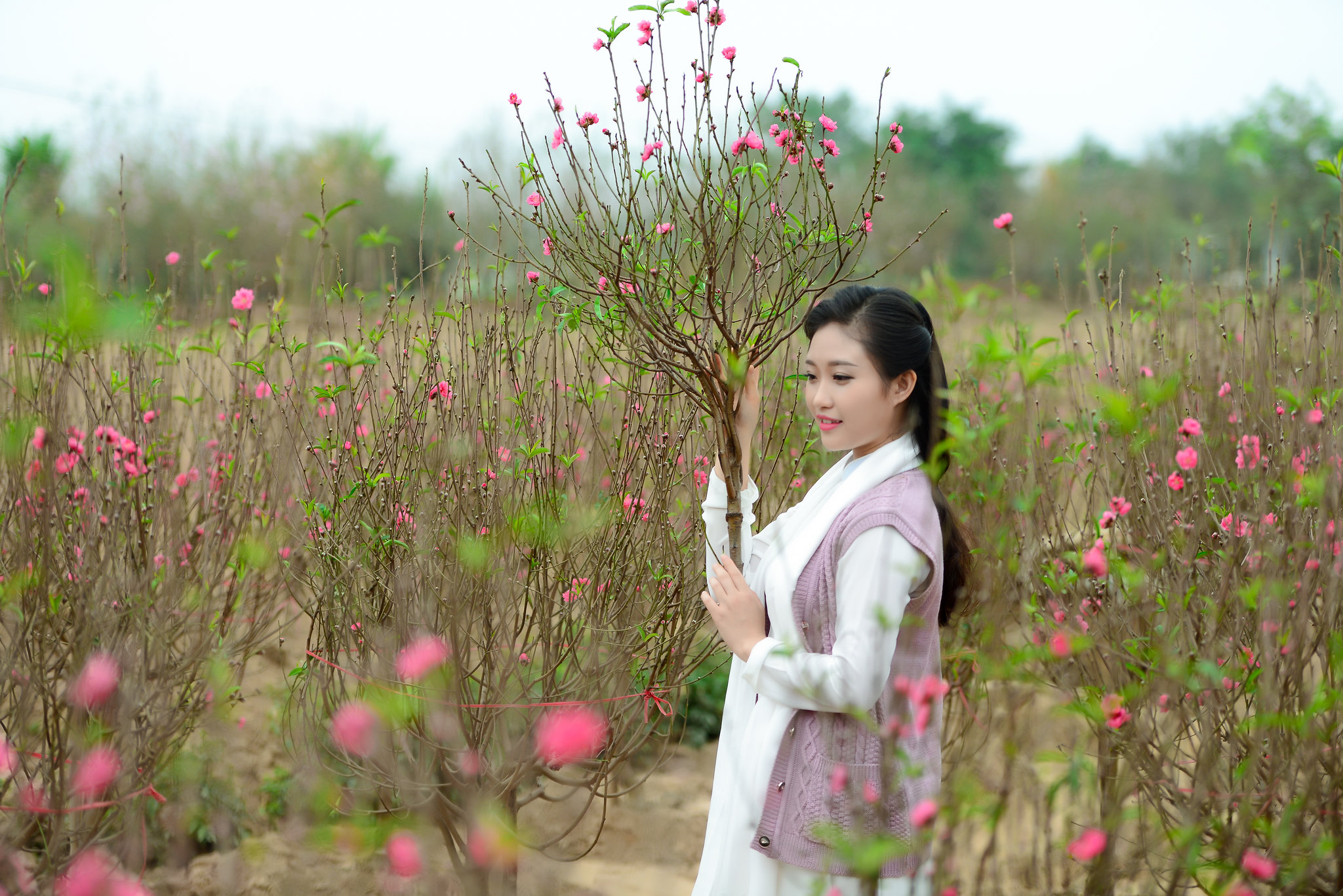 Truyền thống áo dài trắng đậm chất Việt thướt tha [KA2FED]