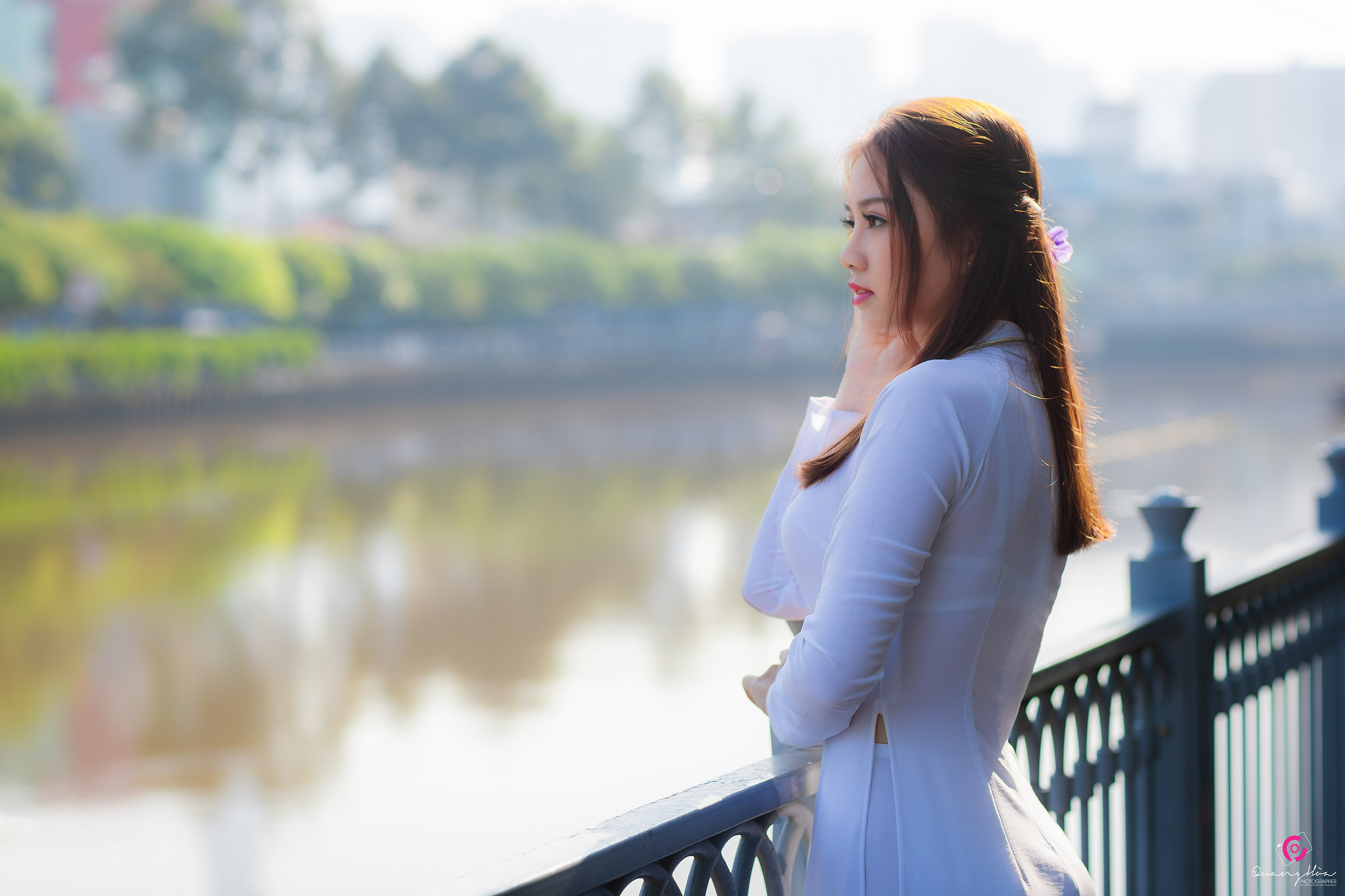 Áo dài trắng thanh lịch [M7KPNR]