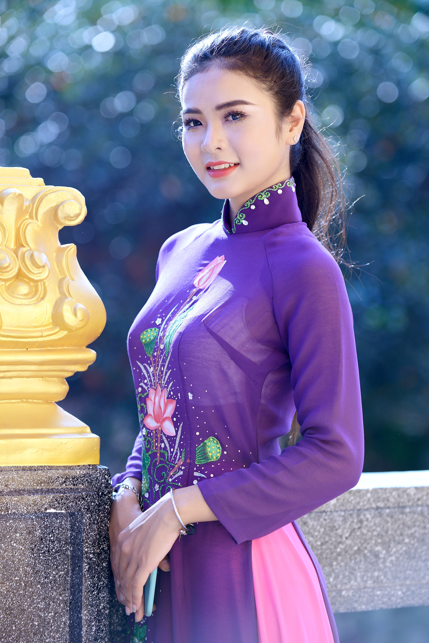 Khoảnh khắc áo dài tím cổ điển [QPRMBR]