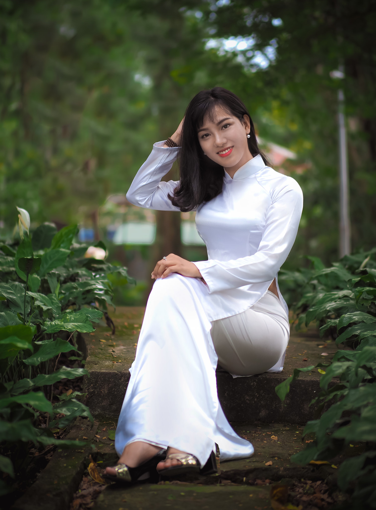 Áo dài trắng ảnh tinh khôi tinh tế [HTKKLX]