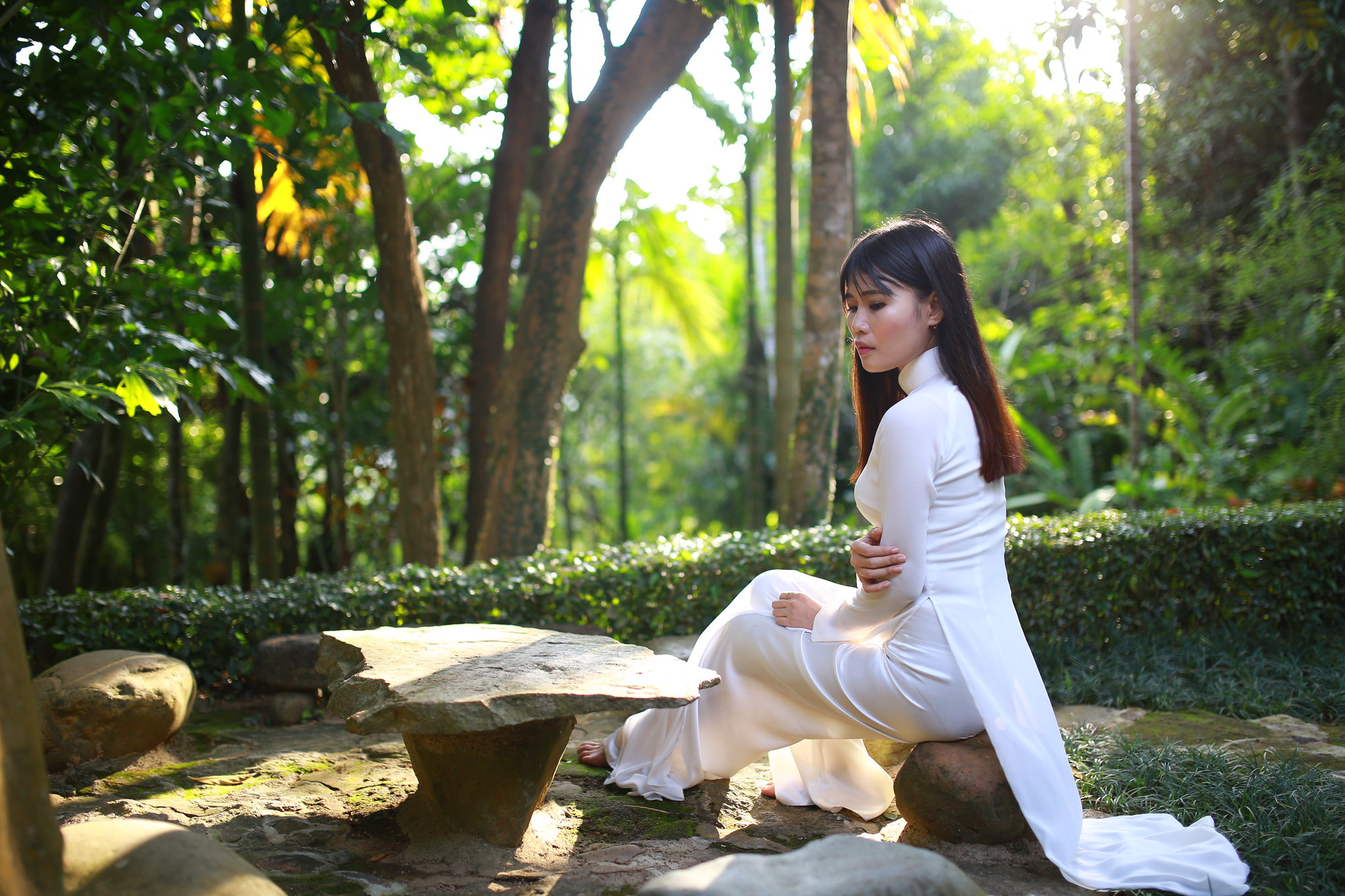 Tinh khôi áo dài trắng nắng [H5DABO]