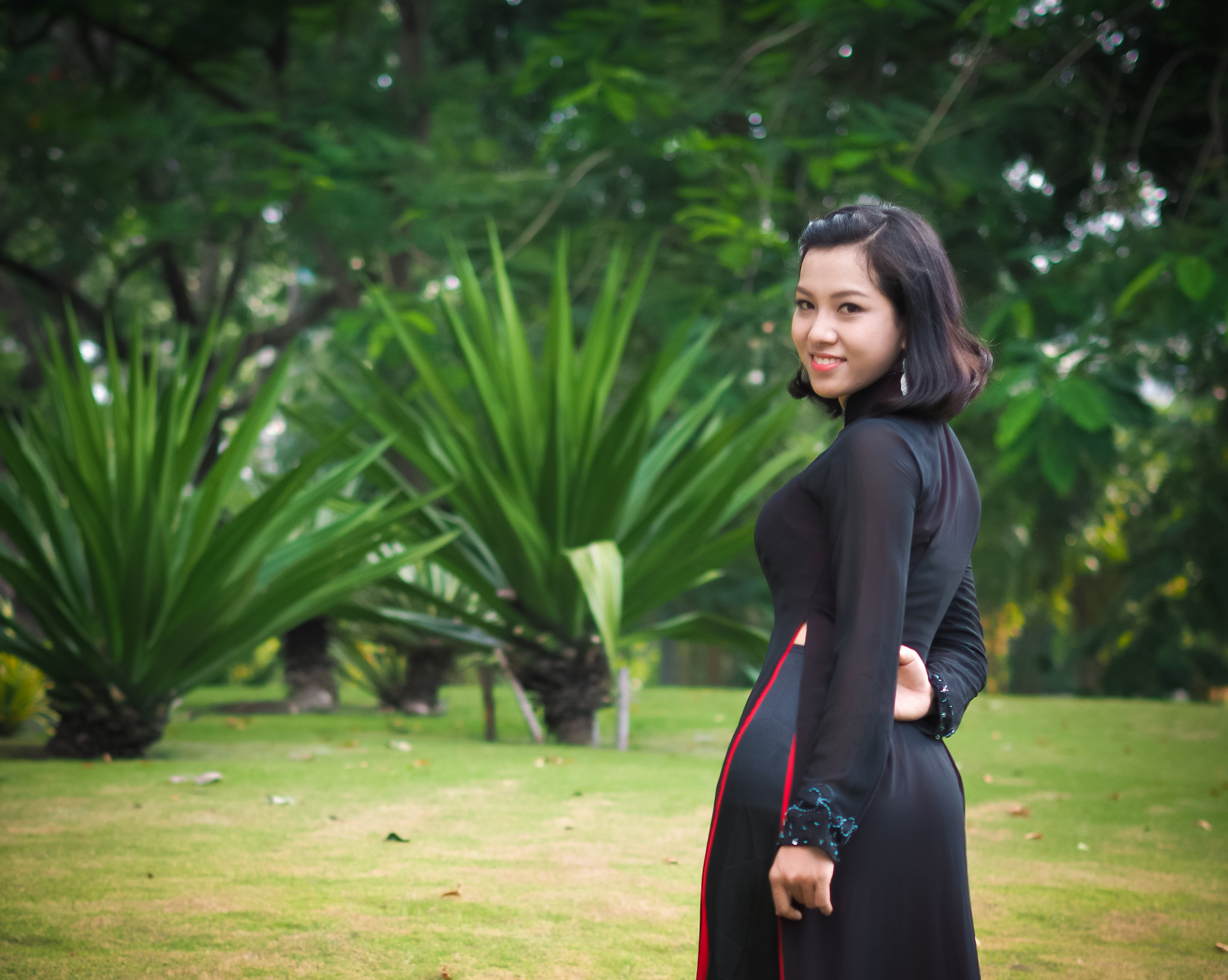 Áo dài đen trang nhã áo dài đen [C0QTKU]