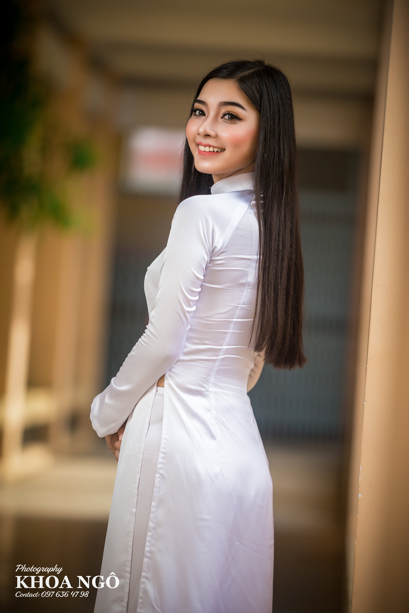 Áo dài trắng sang trọng áo dài trắng [ZXR0QI]
