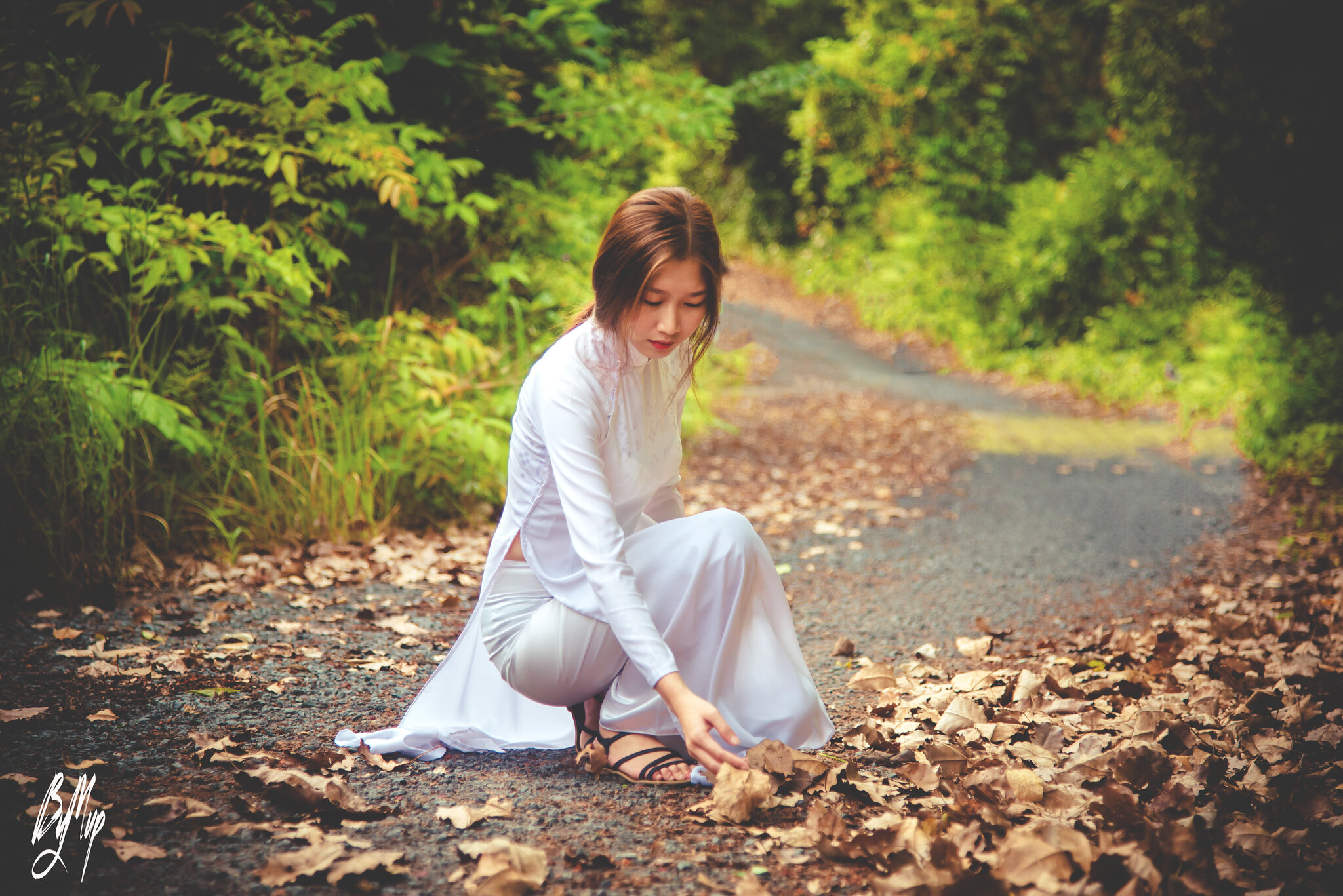 Áo dài trắng thanh xuân [CWSUDL]