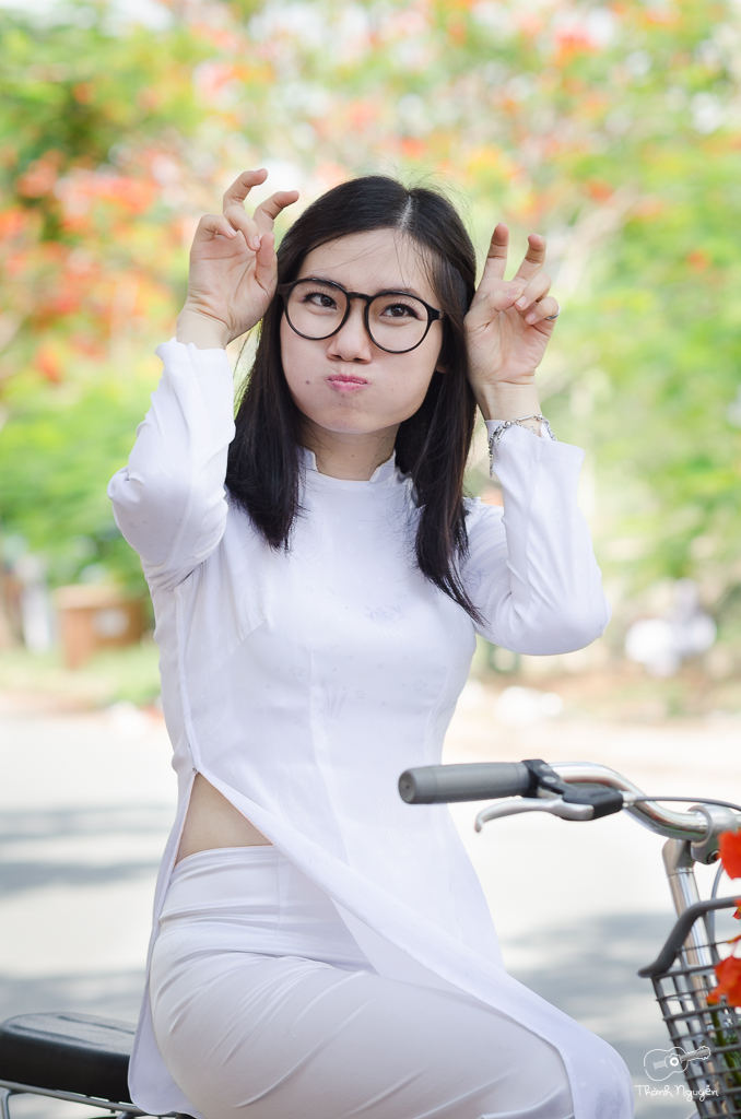 Vẻ đẹp áo dài áo dài trắng nữ tính nữ sinh [JU2IK0]