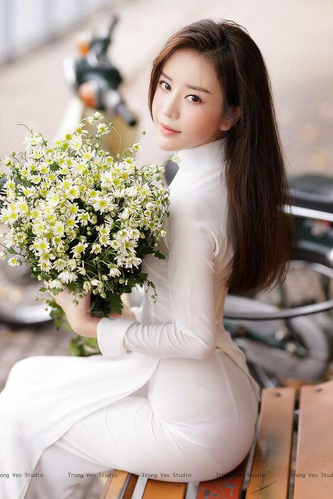 Áo dài trắng album hoa rạng rỡ [GADMAQ]