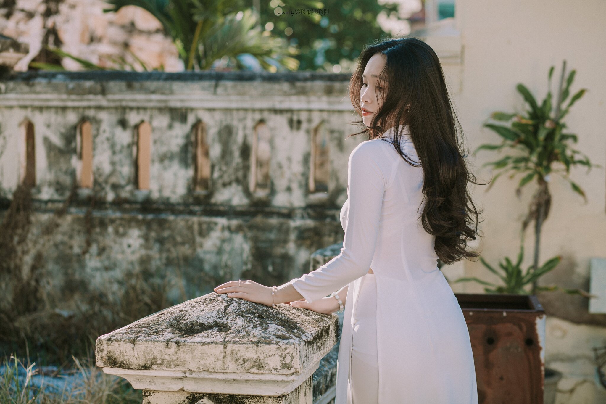 Áo dài trắng lễ chùa cuốn hút [CDOG8N]