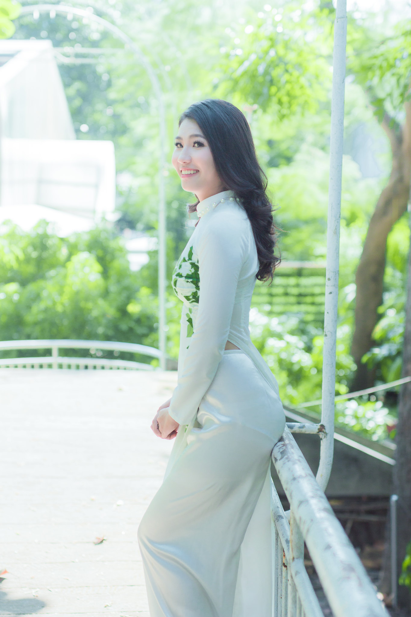 Áo dài trắng thanh xuân áo dài trắng [QDBDGU]