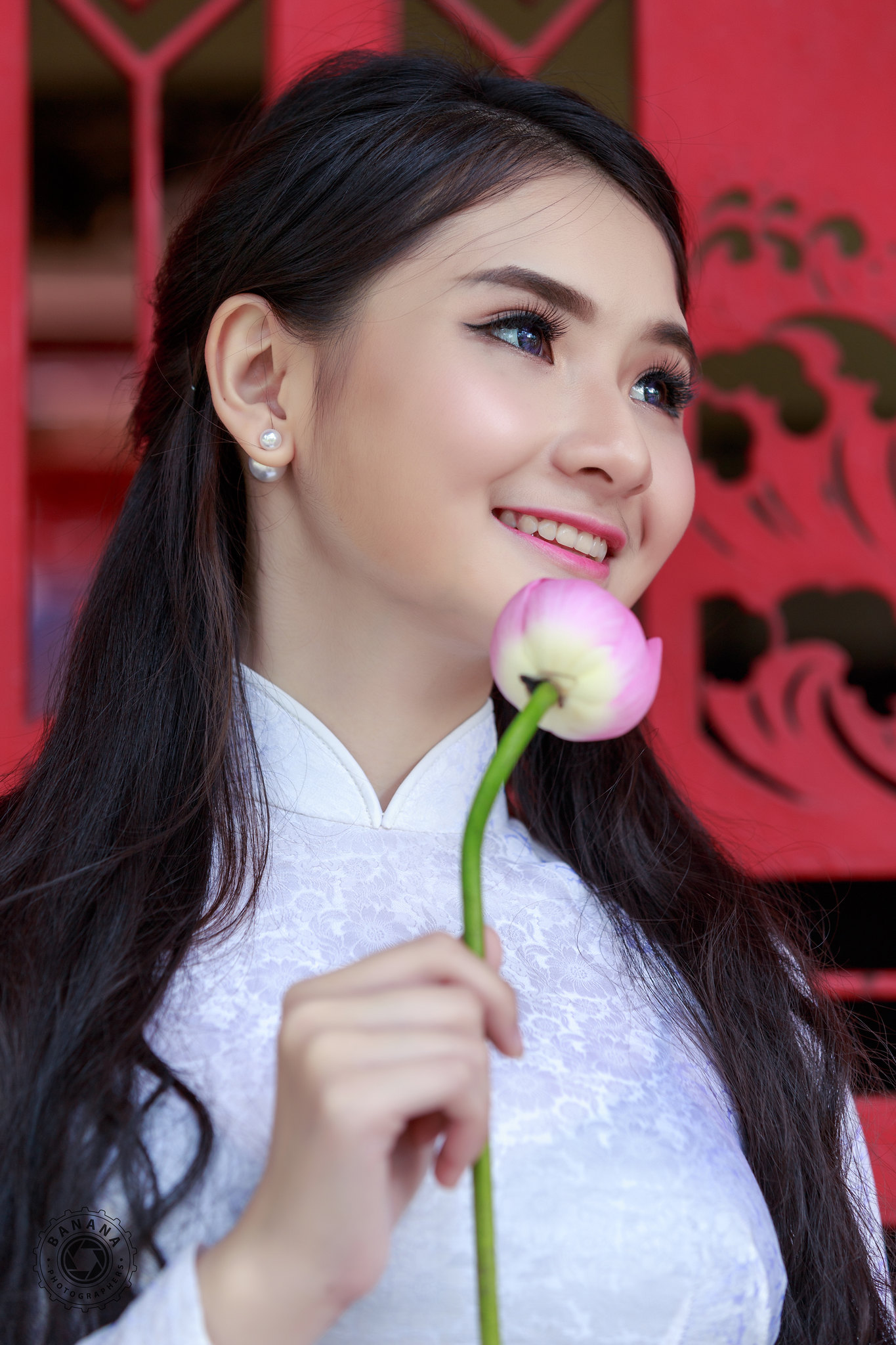 Áo dài trắng hoa sen tinh tế [BX8LTS]