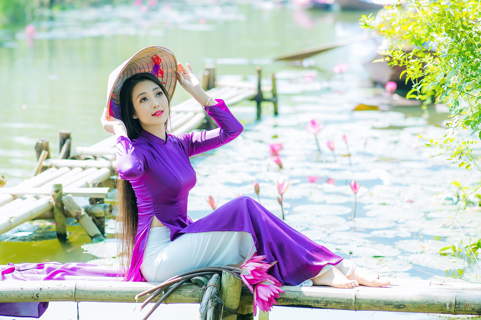 Vẻ đẹp Việt Nam áo dài tím [EPZUWC]