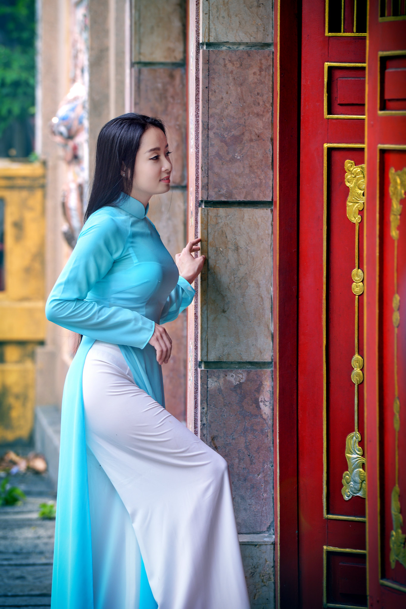 Áo dài xanh vẻ đẹp Việt Nam lễ chùa [AWYGCF]