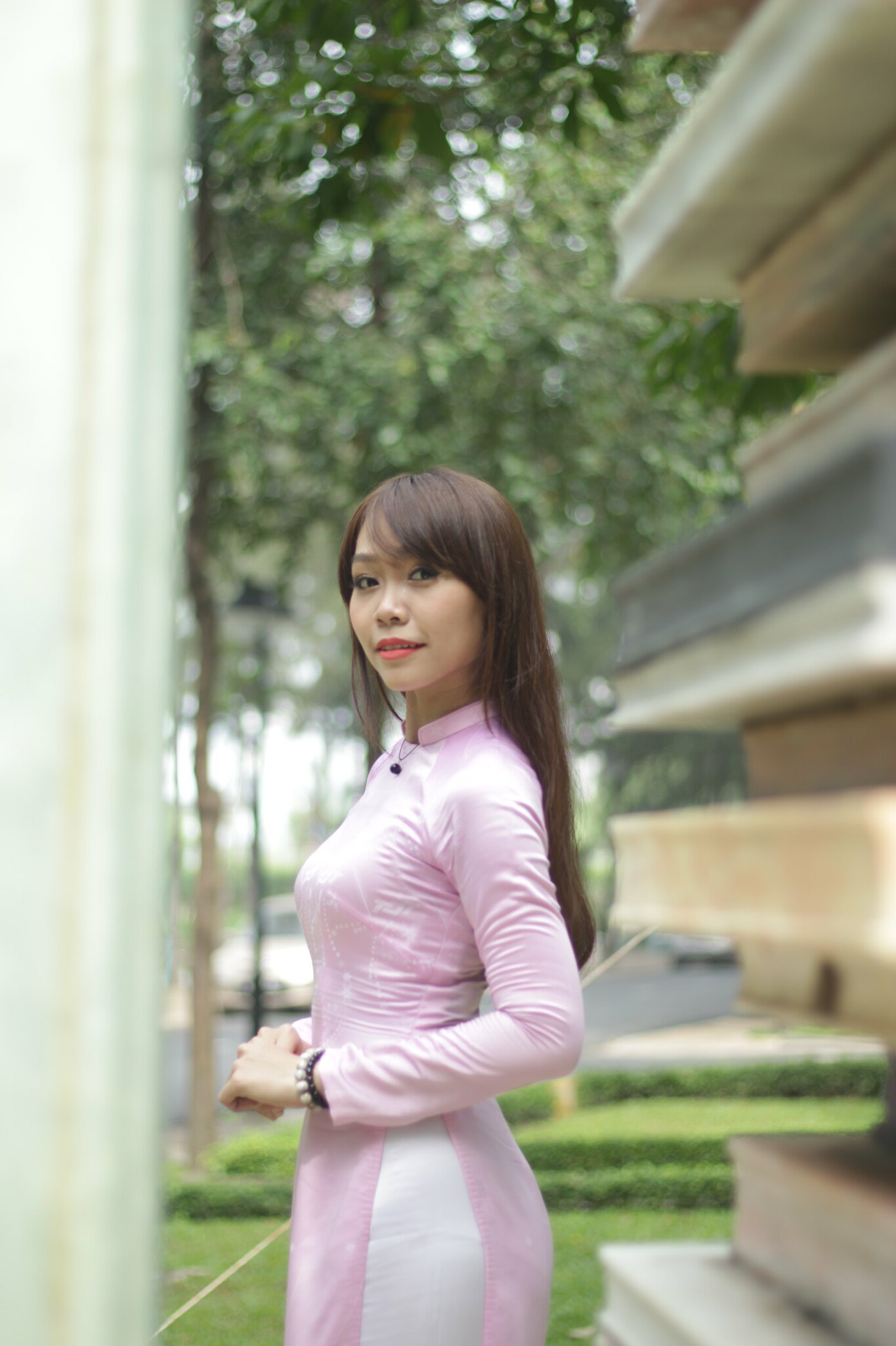 Áo dài hồng góc ngang rạng rỡ [KAUGO0]