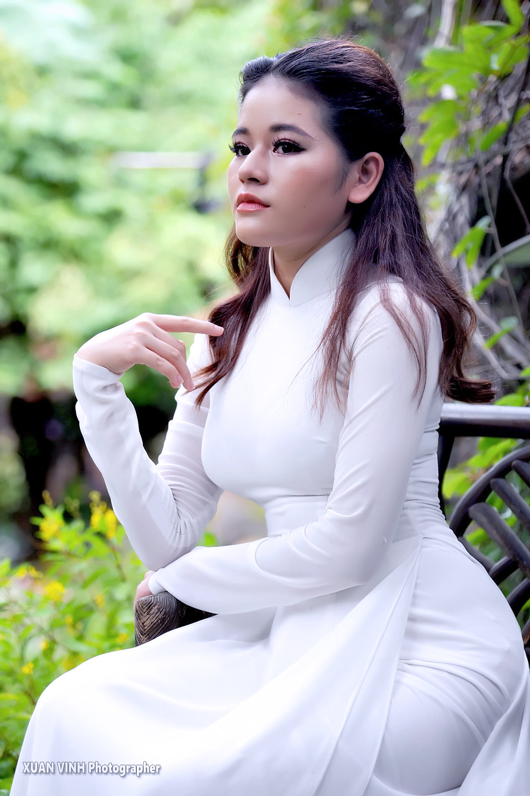 Áo dài trắng áo dài trắng dịu dàng [QZRVAZ]
