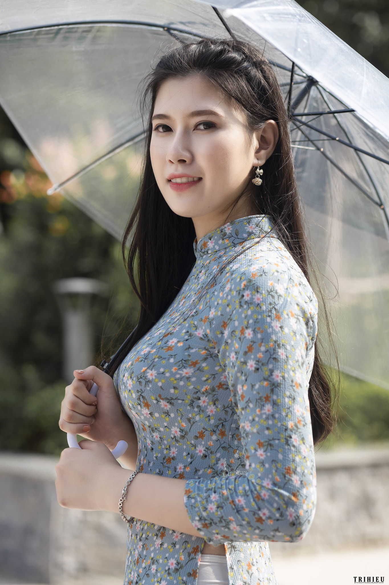 Áo dài trắng tinh tế [HN8C5I]