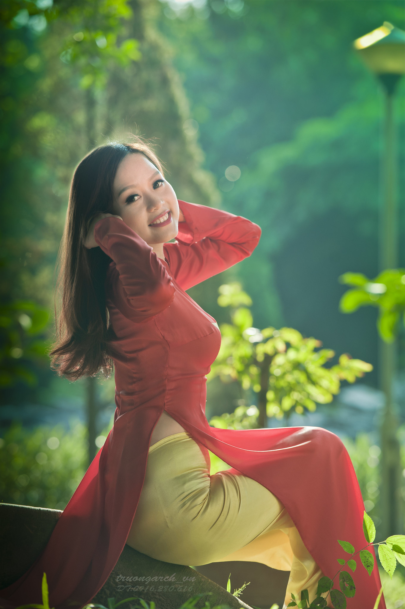 Nét Việt áo dài đỏ [HZCCZ2]