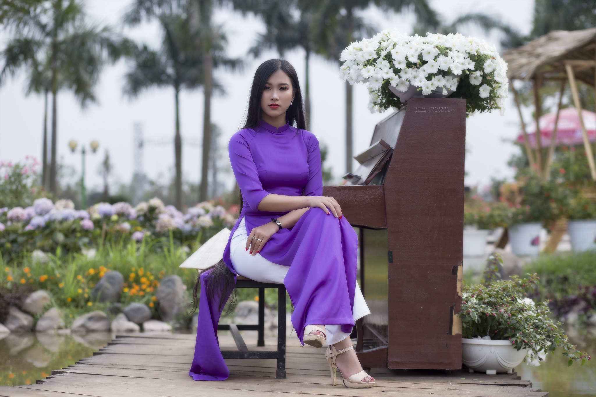 Trang nhã áo dài trắng áo dài trắng [JW2C91]