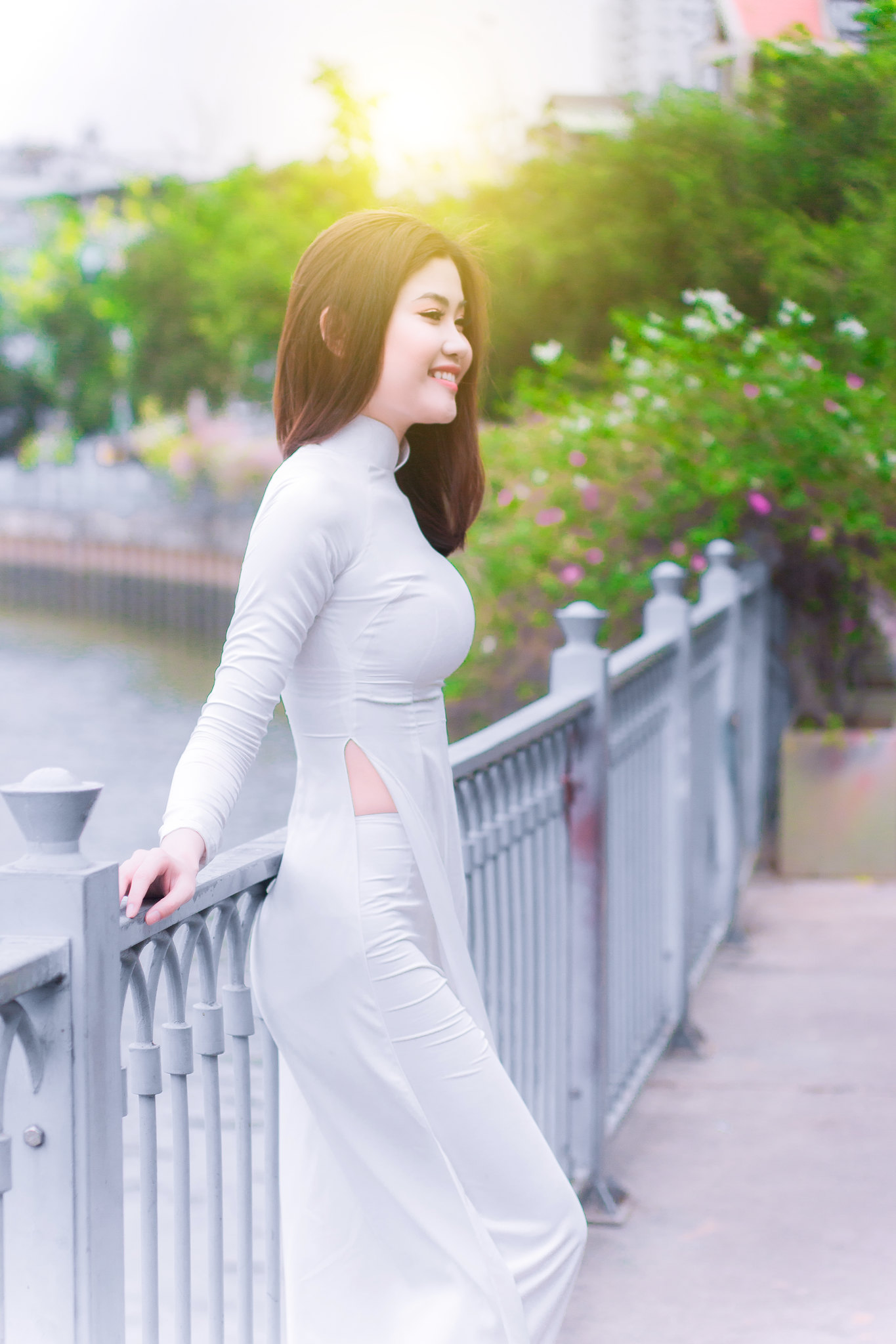 Rửa mắt với ảnh áo dài trắng hài hòa [FWFFMF]