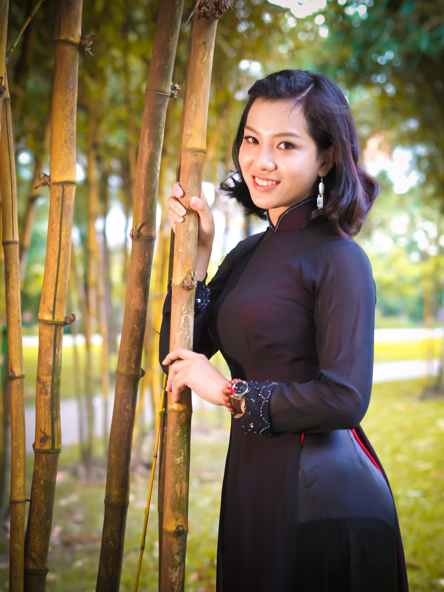 Áo dài đen áo dài đen thanh xuân [U8LF5R]