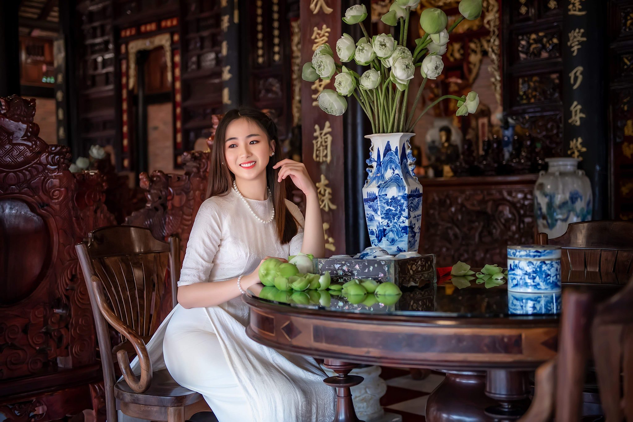 Áo dài trắng tinh khôi thanh lịch [3RYPKI]