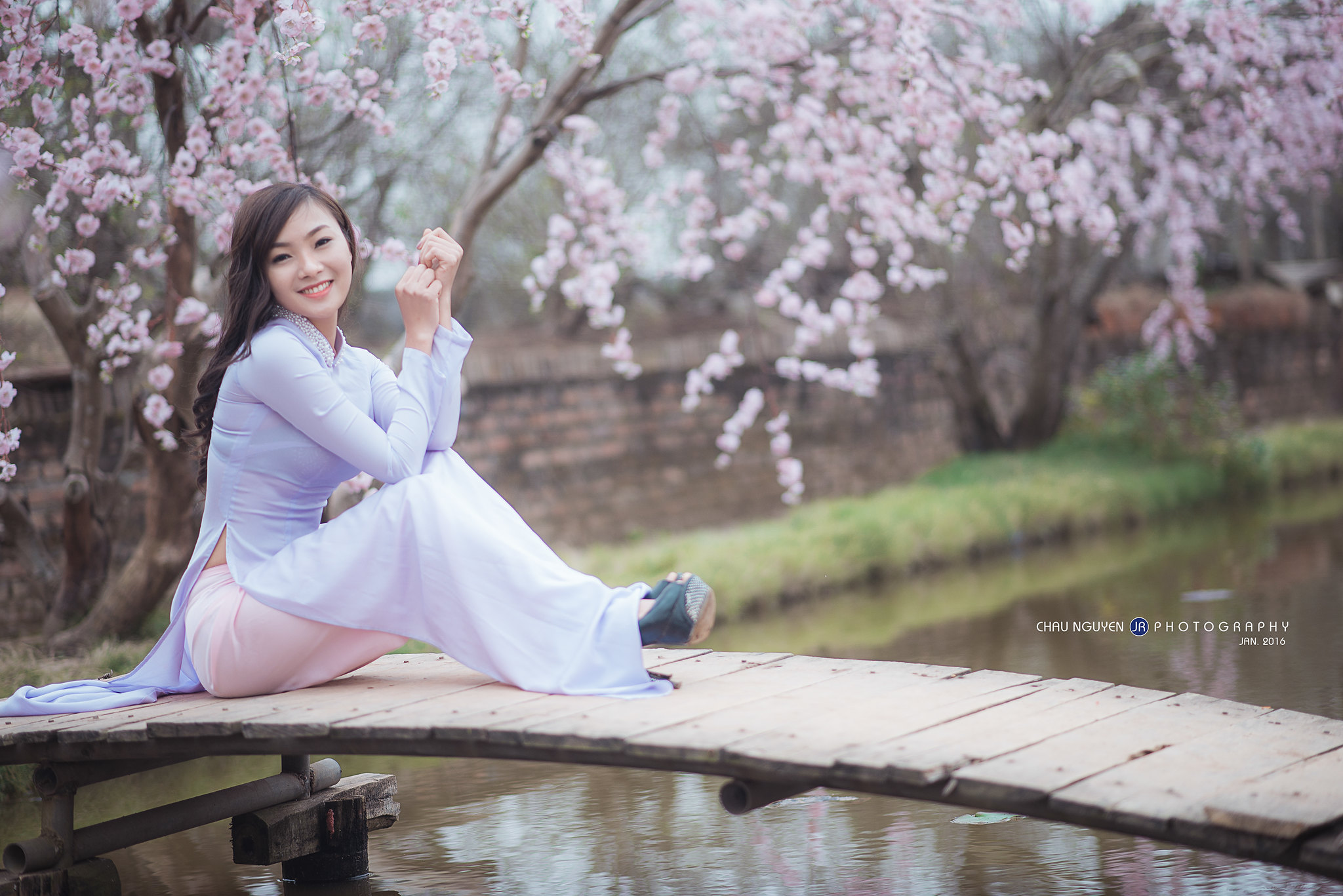 Áo dài trắng thanh tao hoa đào [PPCPR3]