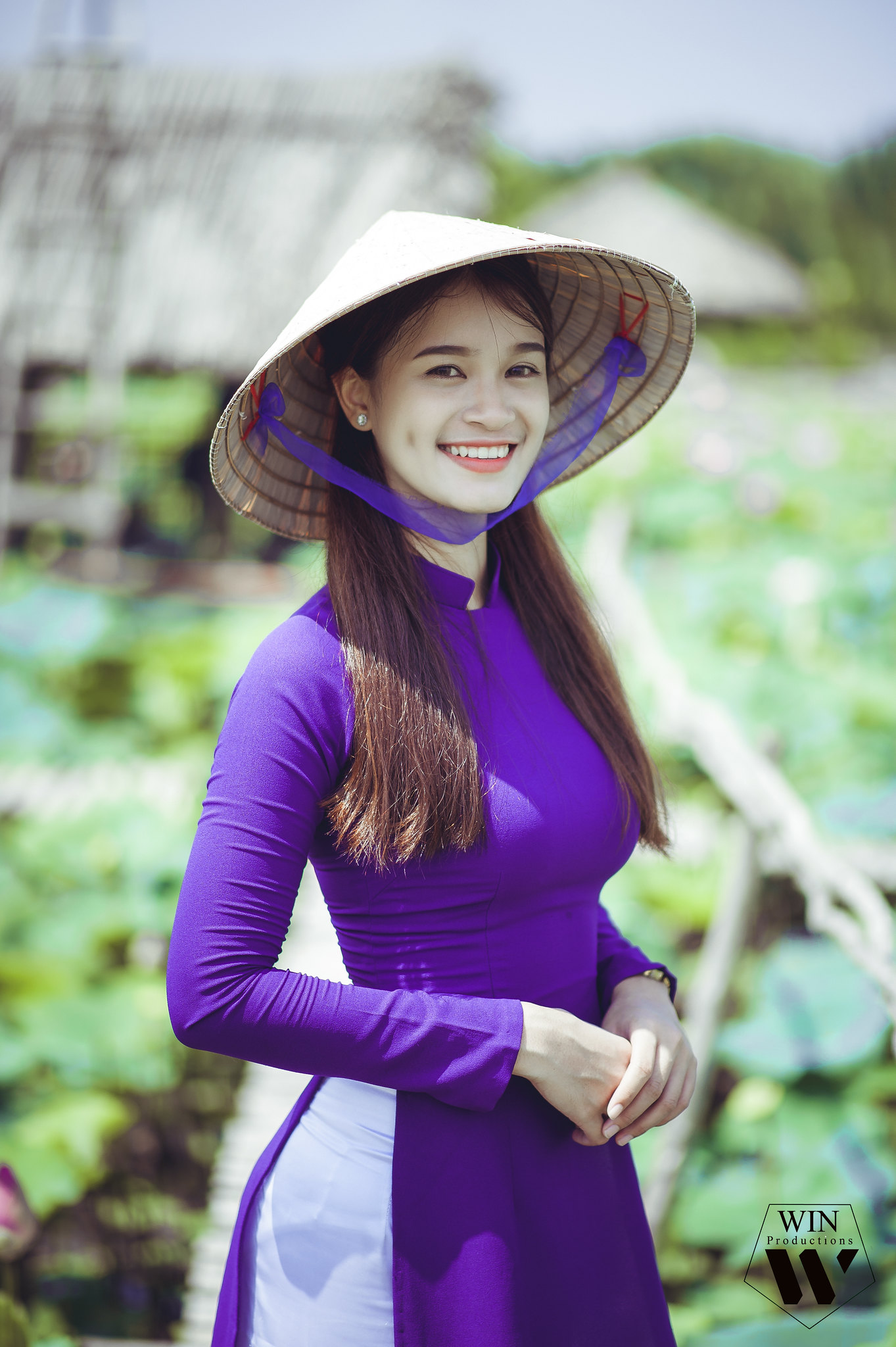 Áo dài tím thiếu nữ thướt tha tinh tế [D2LCS6]