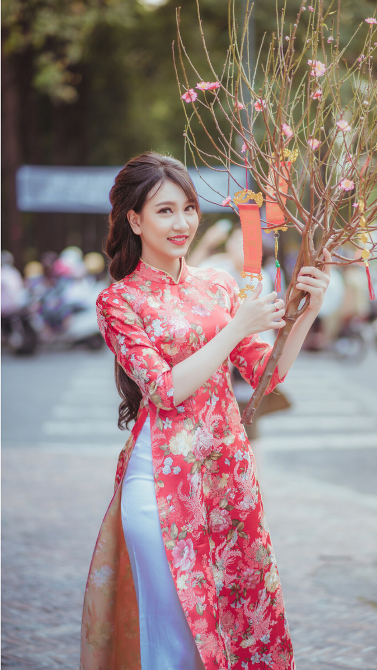Nét đẹp áo dài áo dài đỏ kiêu sa đón tết [QI020H]