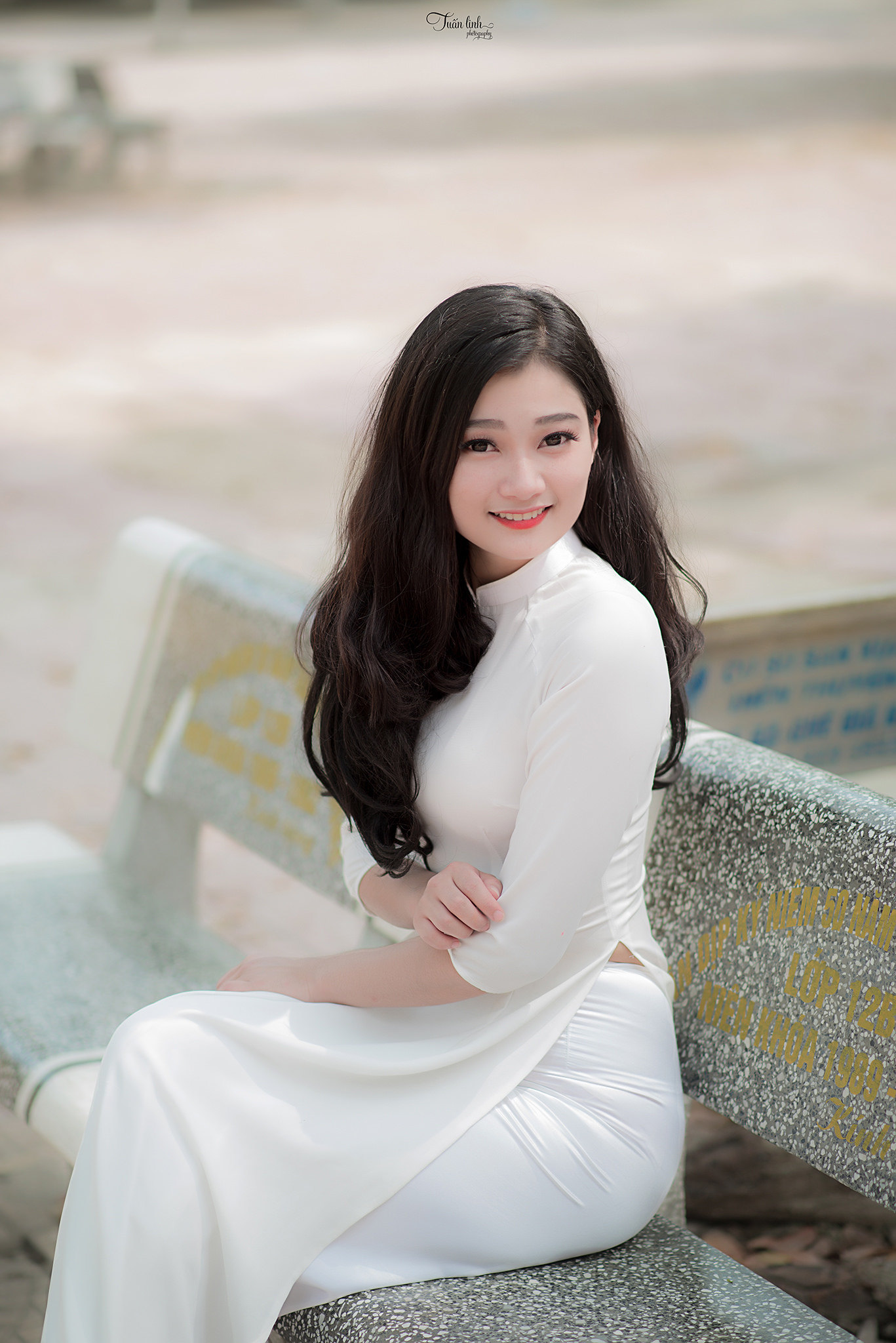 Áo dài trắng ảnh áo dài trắng cuốn hút [ITKXTX]