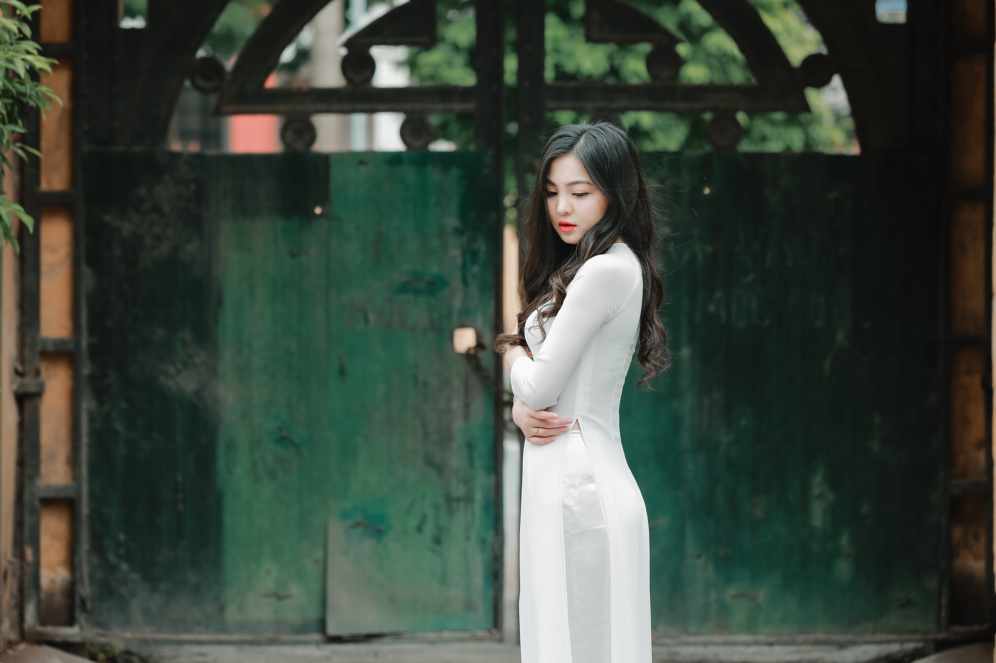 Áo dài trắng mong manh hoa [RX20IN]
