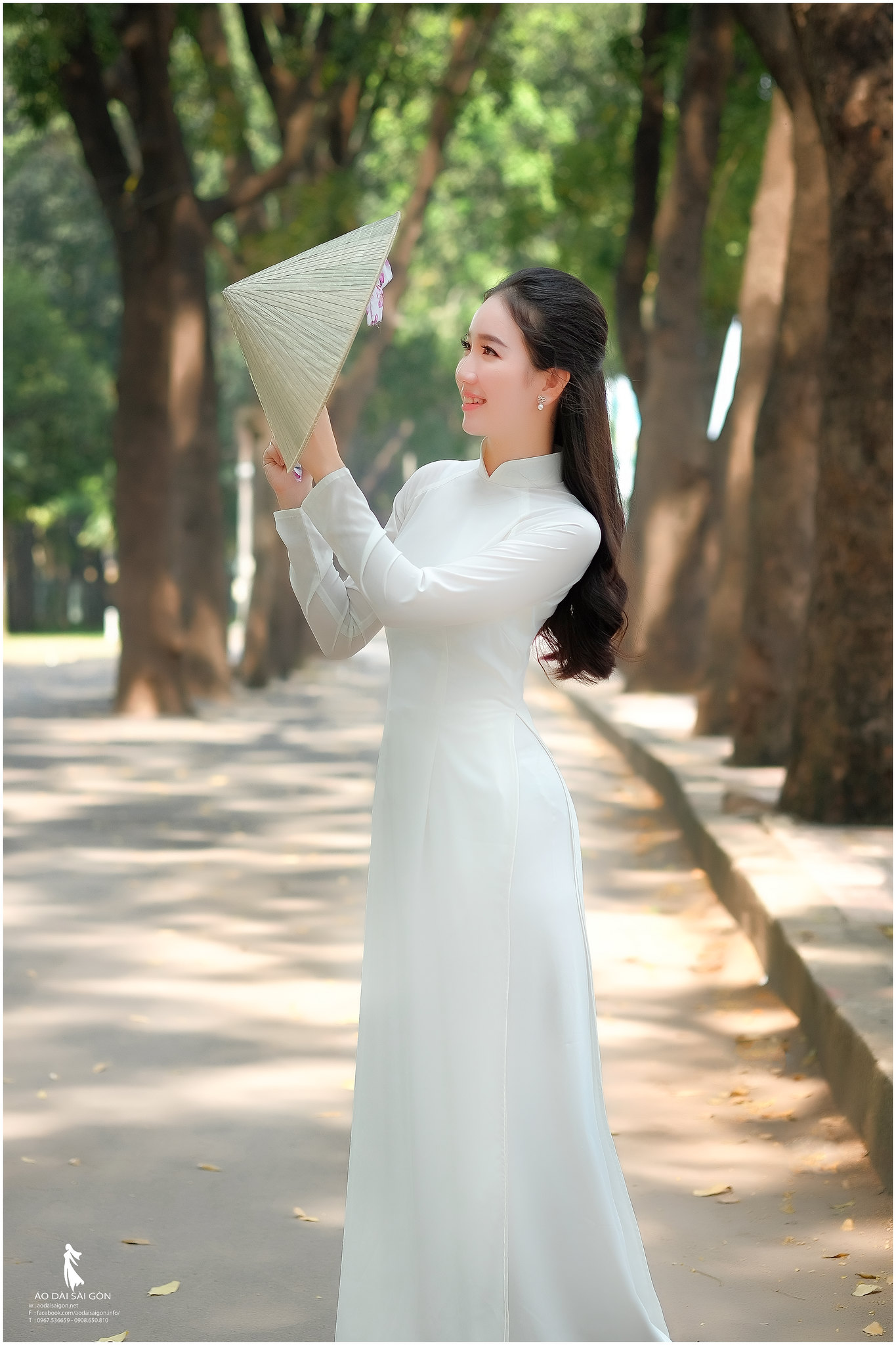 Áo dài trắng đằm thắm [KKE2QB]