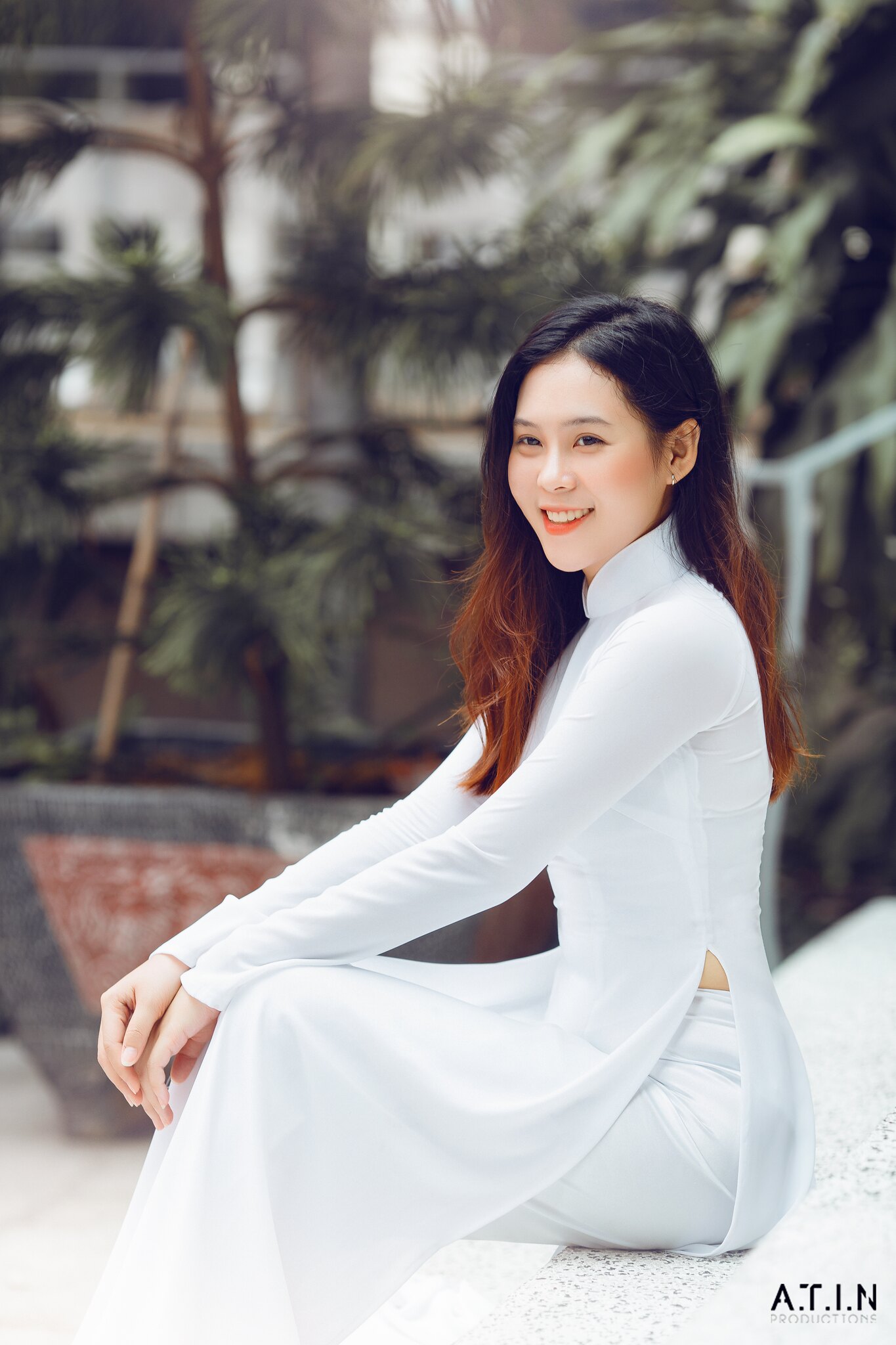 Áo dài trắng dịu dàng áo dài trắng [X472IR]