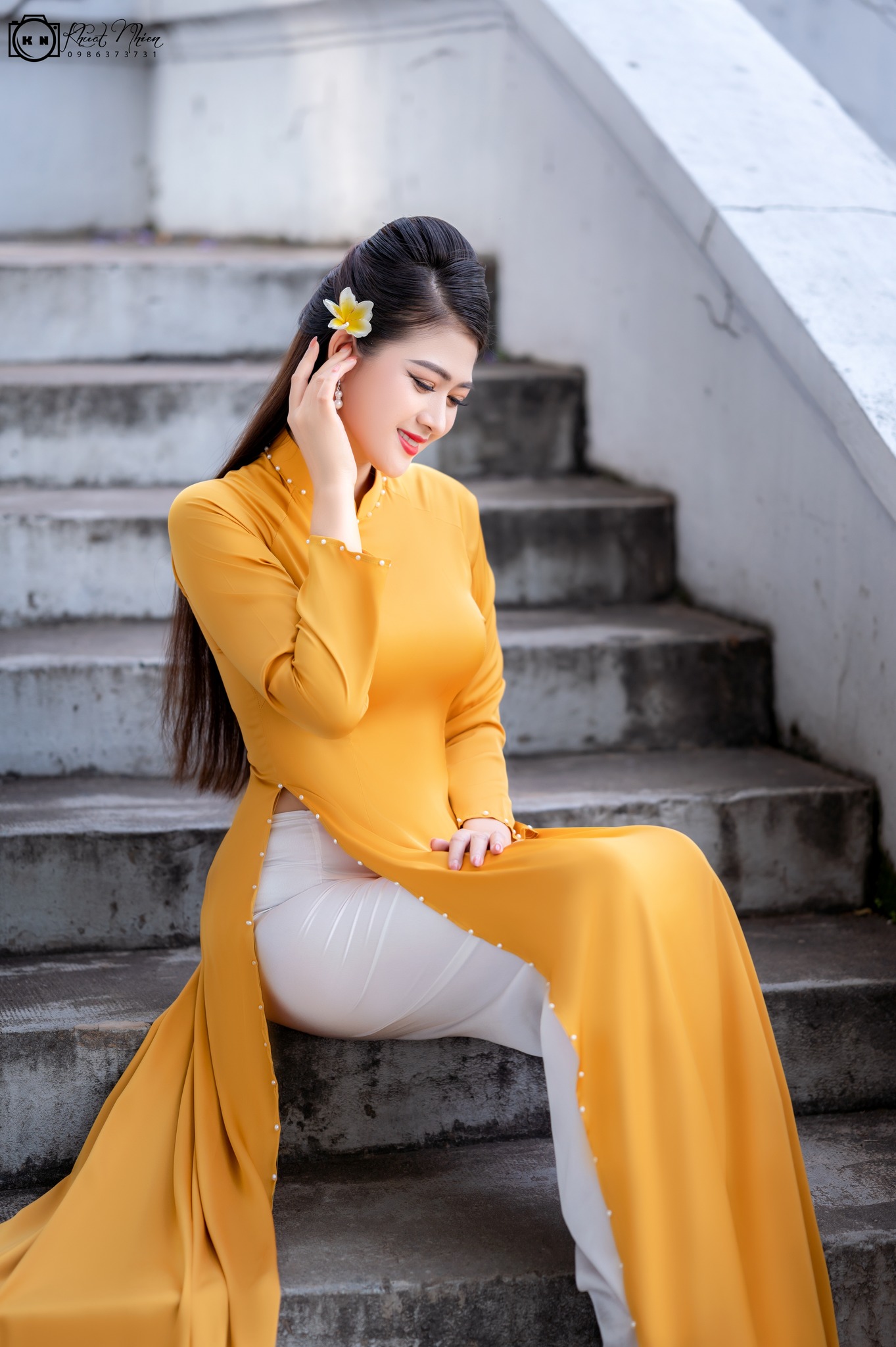 Mộc mạc áo dài trắng áo dài trắng [XB6PK8]