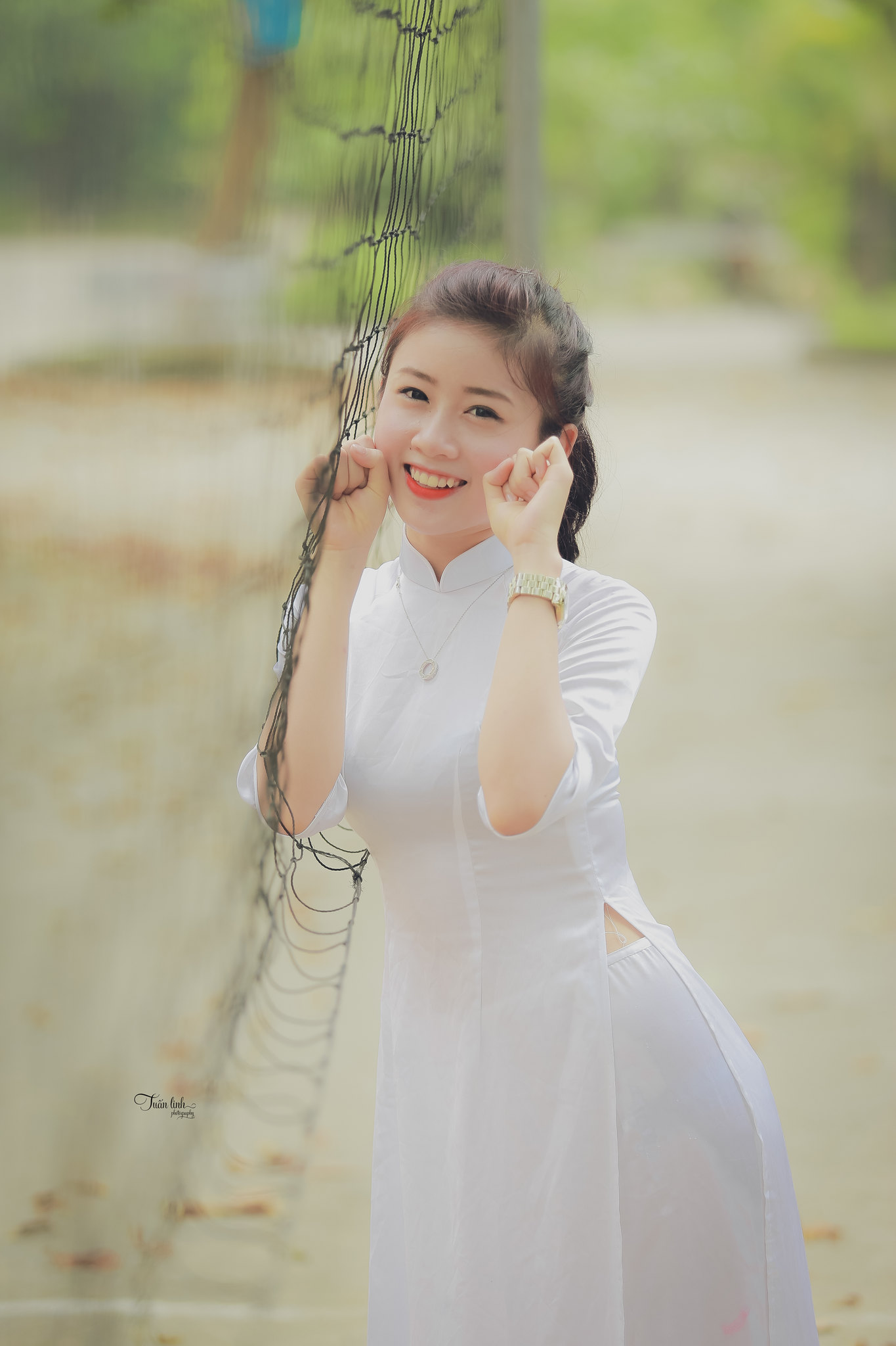 Người đẹp áo dài trắng nét Việt tinh khôi [2SPOHB]