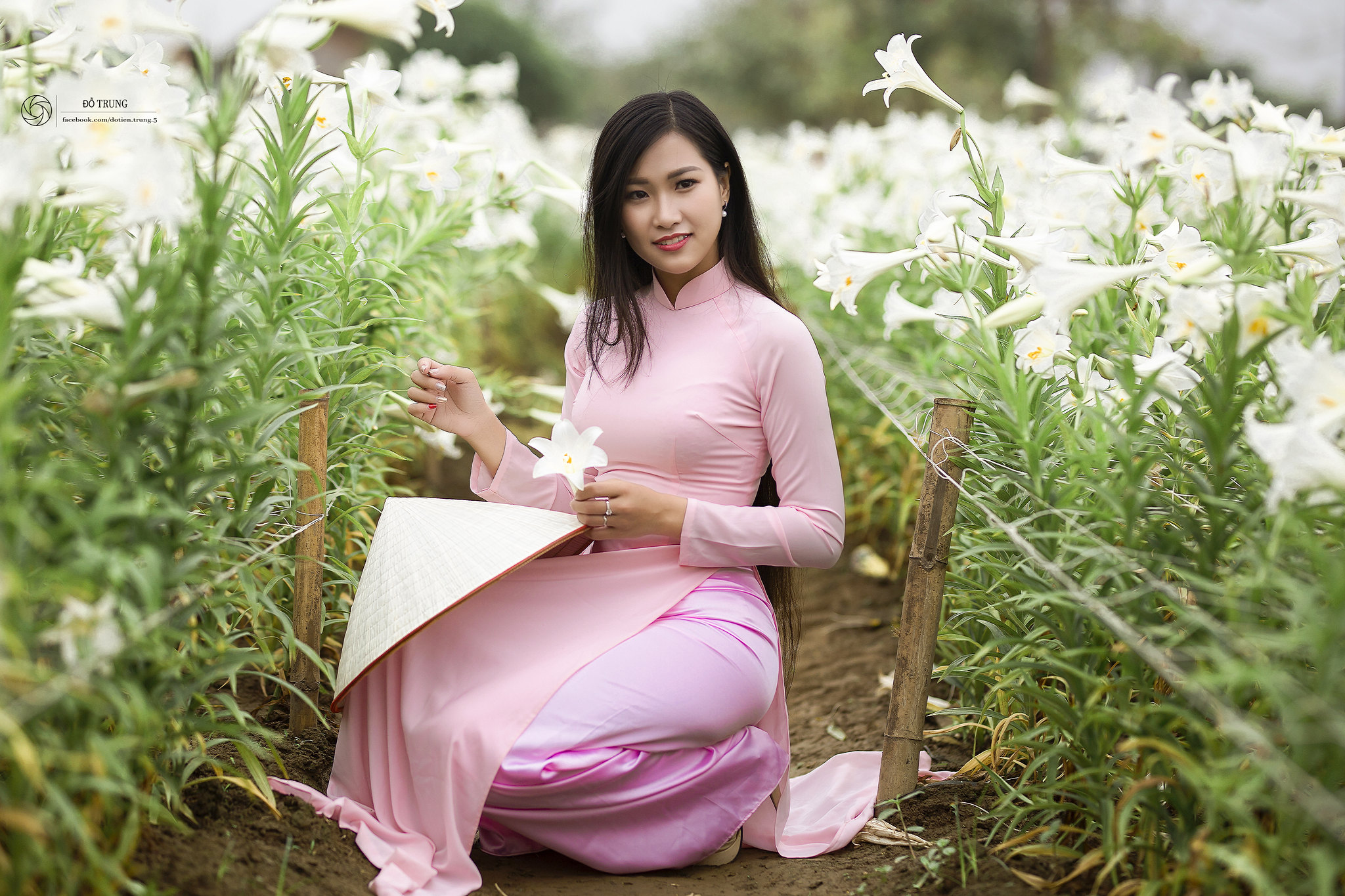 Áo dài trắng mong manh [UIE8GM]