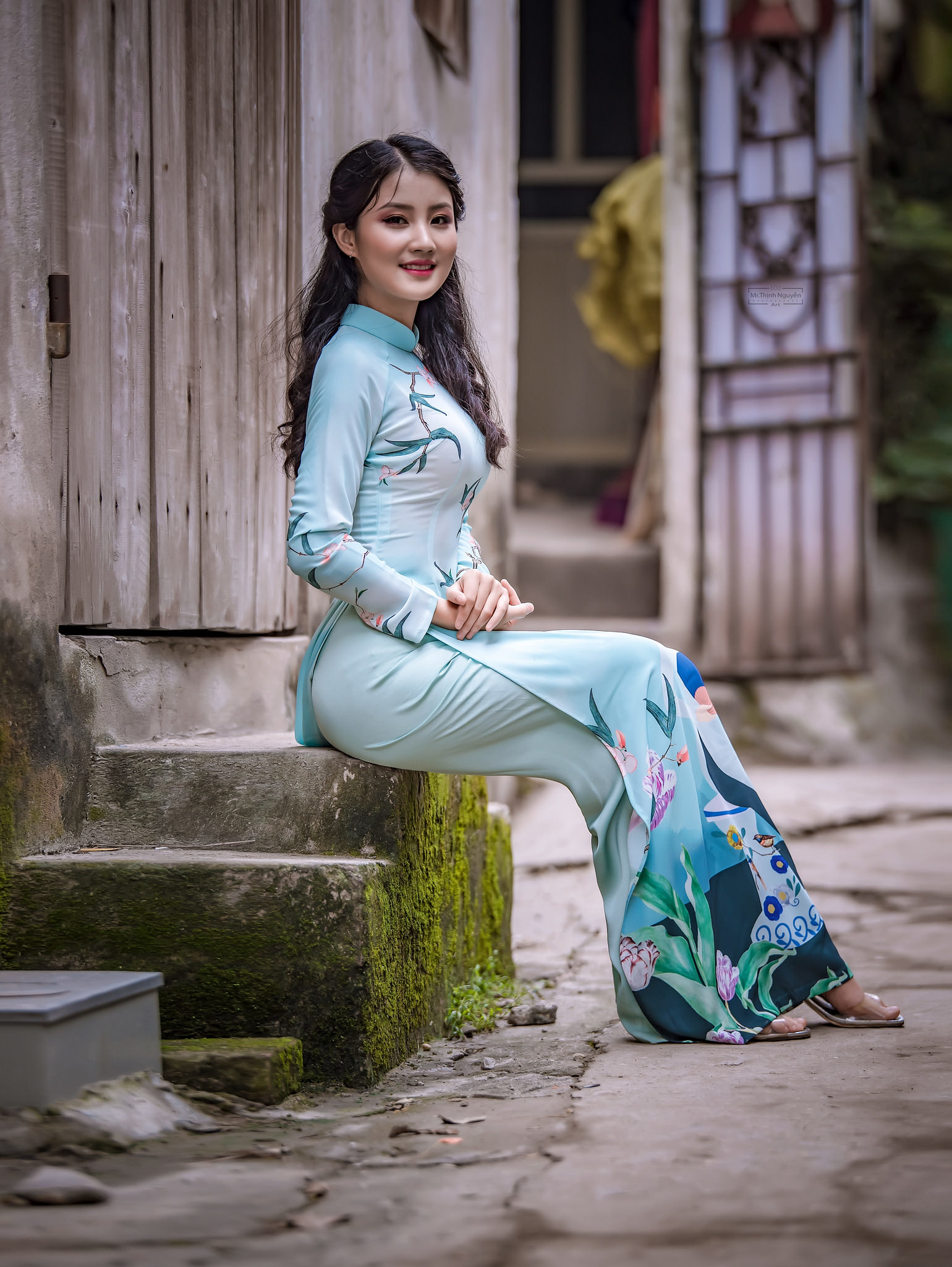 Truyền thống áo dài xanh cổ kính [GNEDRK]