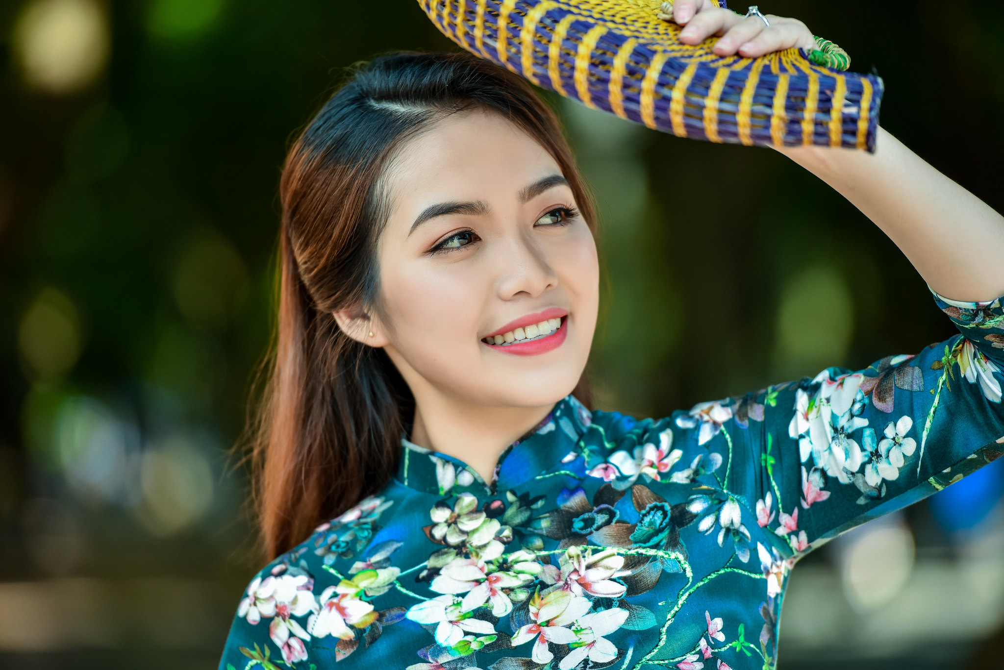 Áo dài họa tiết áo dài họa tiết dịu dàng [KR3OPK]