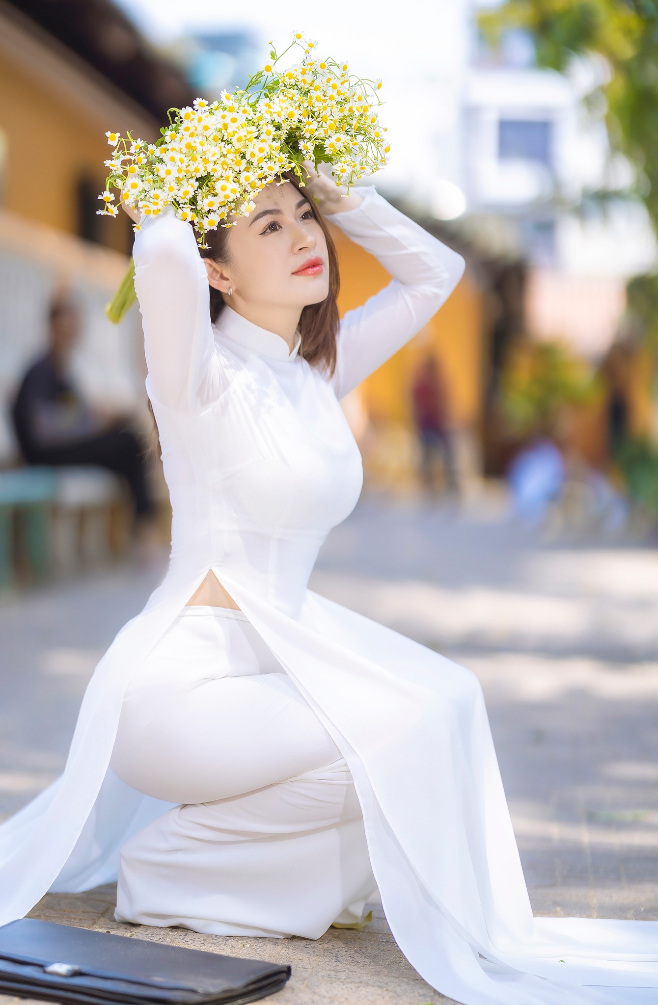 Vẻ đẹp áo dài áo dài trắng đằm thắm hoa [HPCVJR]