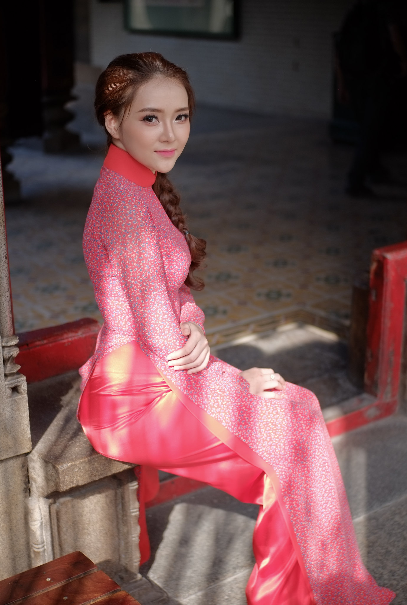 Áo dài đỏ thanh nhã [MUDDHU]