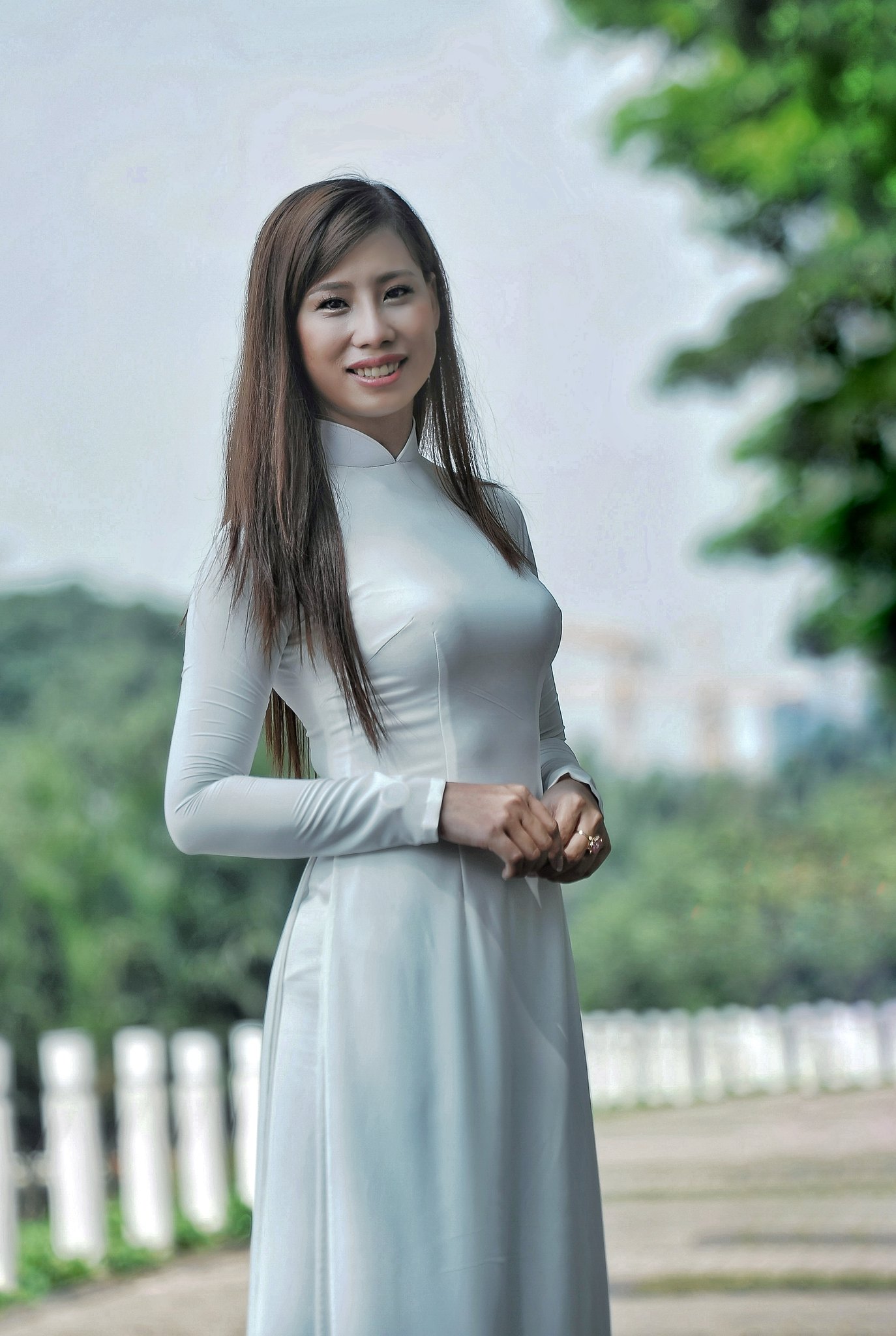 Hình ảnh áo dài trắng nữ tính áo dài trắng [5BYXCN]