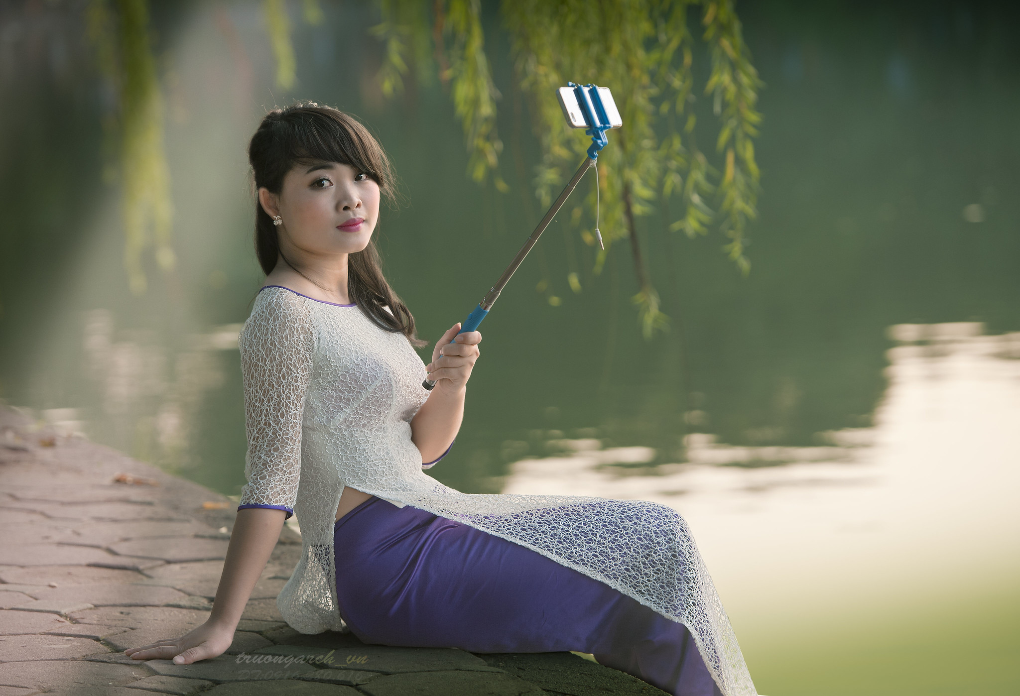 Áo dài trắng duyên dáng áo dài trắng [WRACQP]