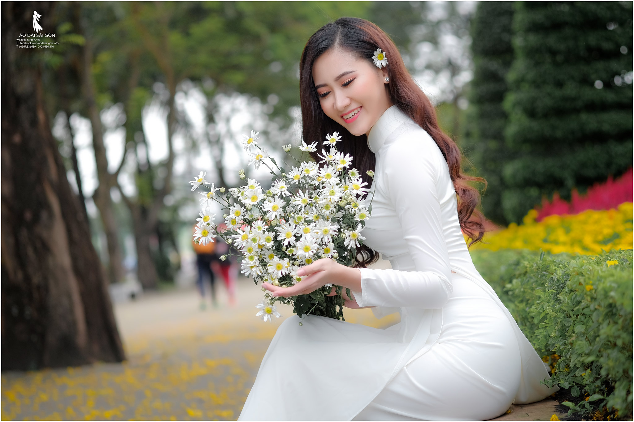 Áo dài trắng girl xinh hoa sang trọng [QKLITR]