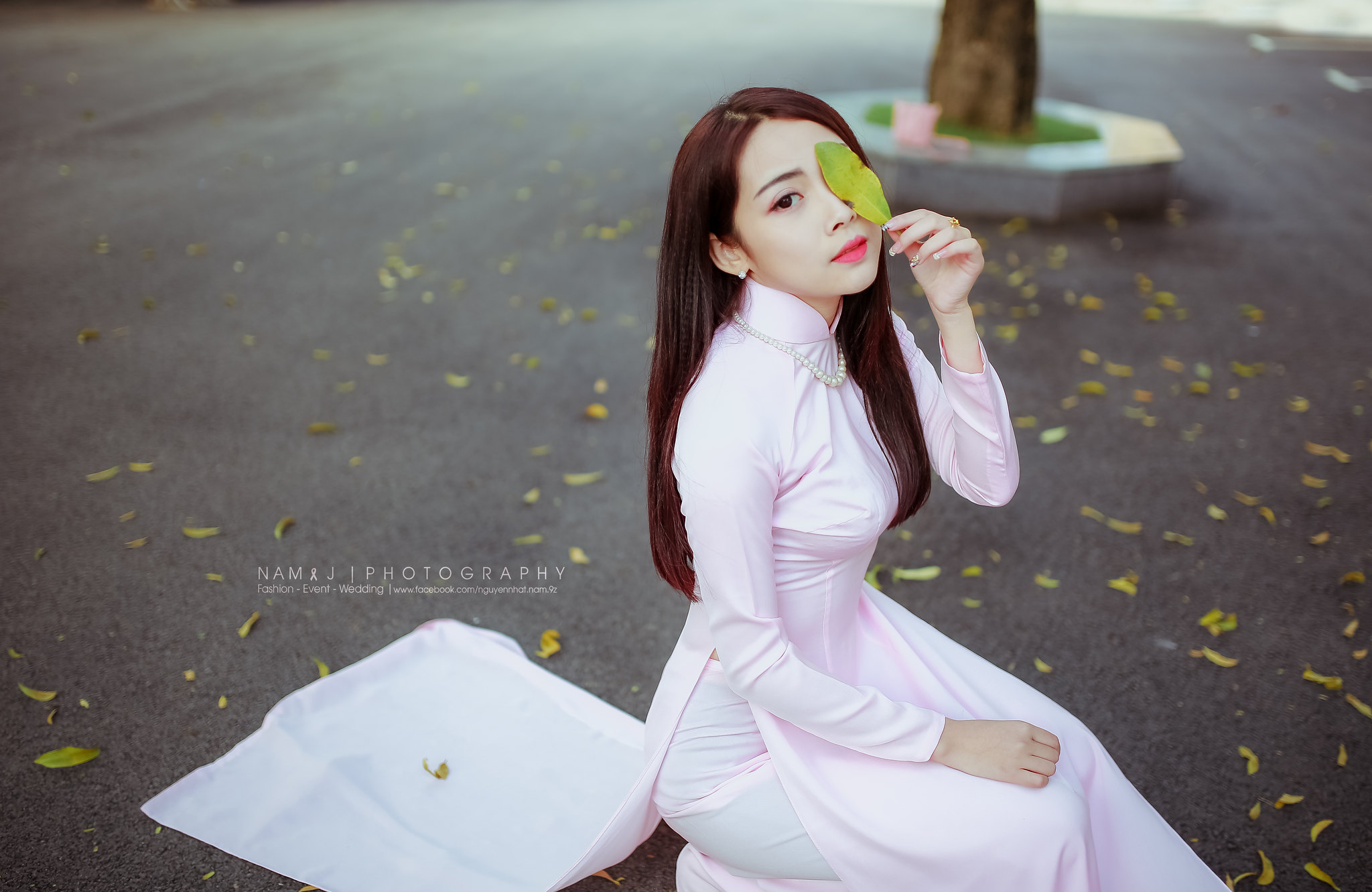 Áo dài trắng yêu kiều [NFG9VJ]